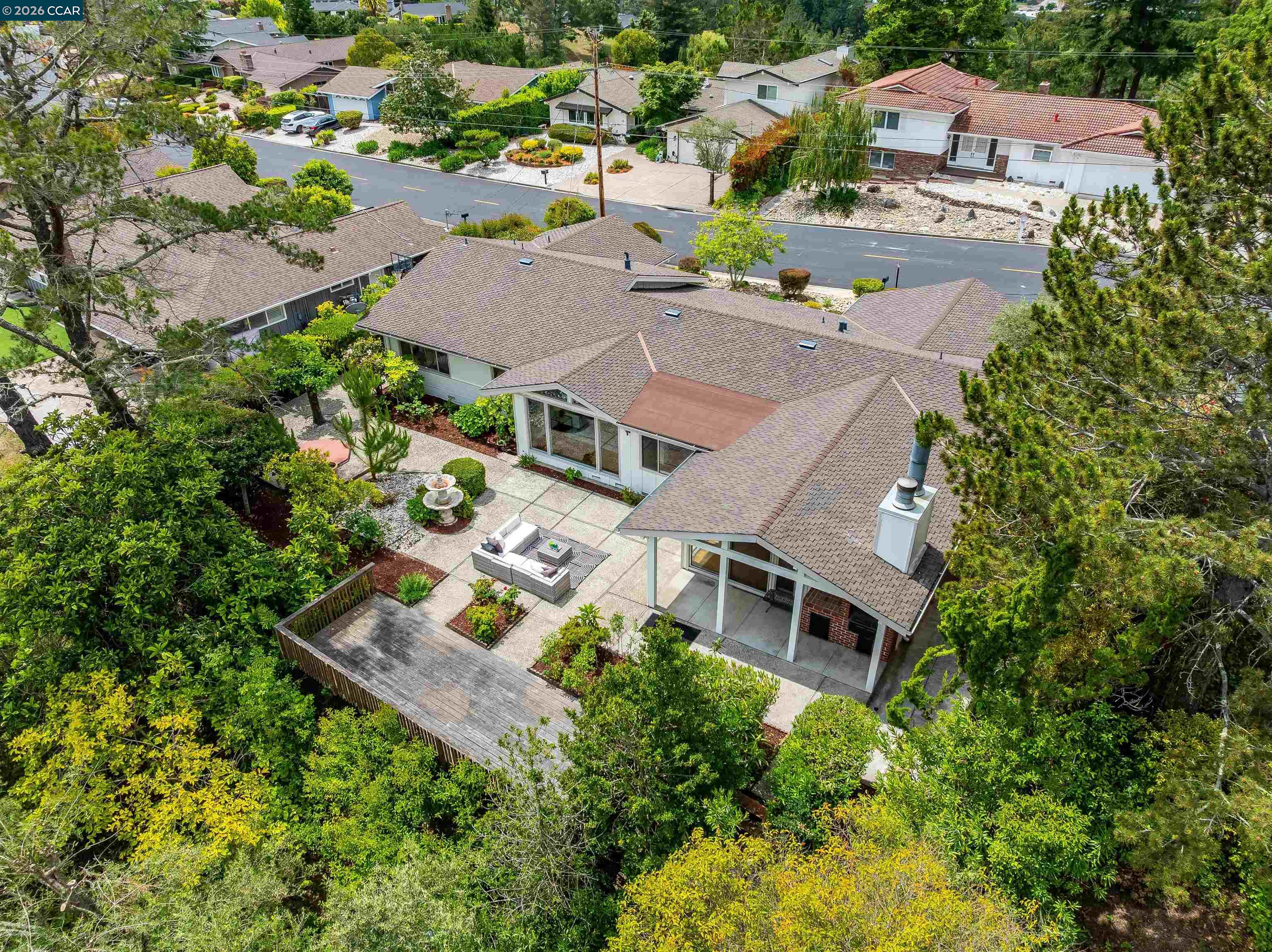 61 Sullivan Dr