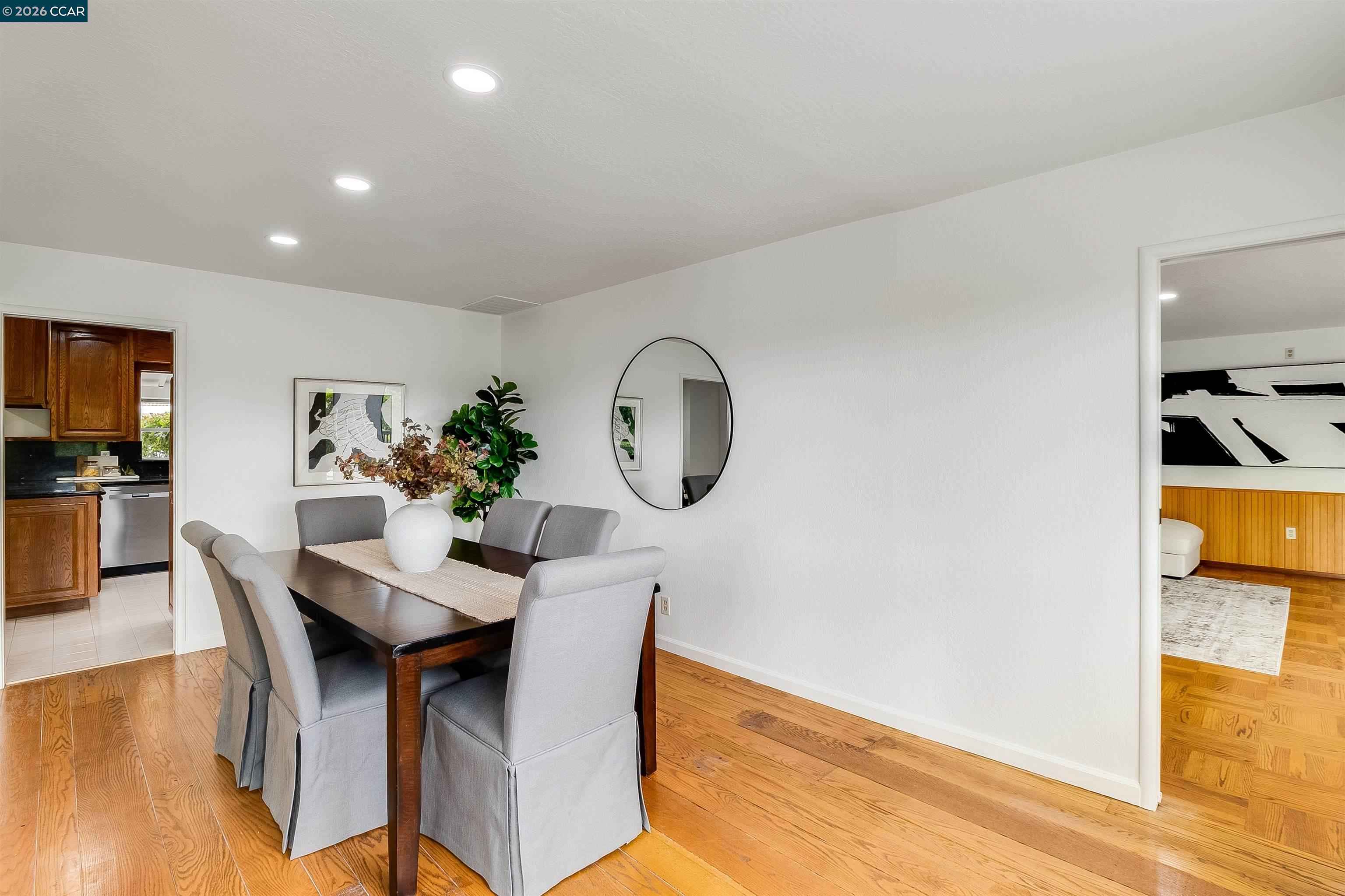 61 Sullivan Dr