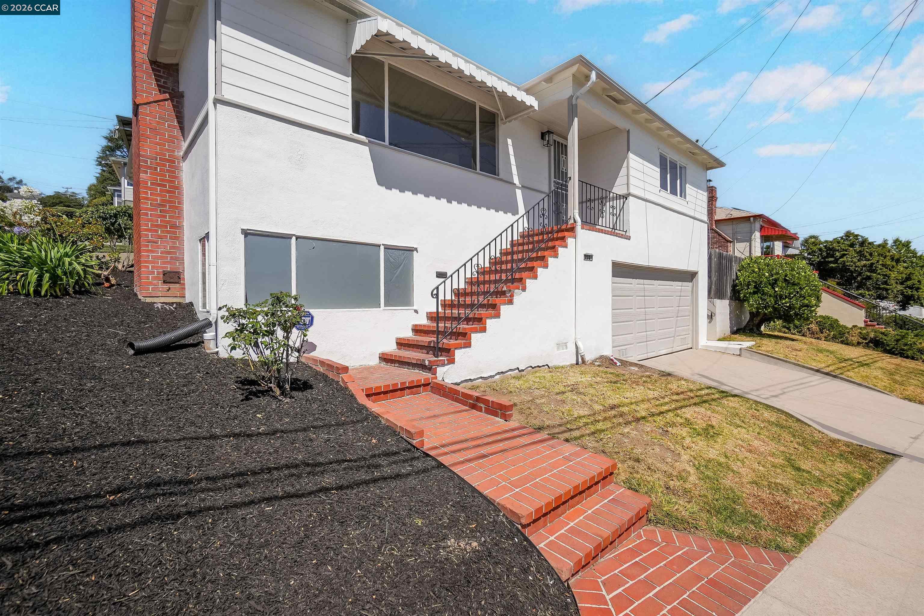 2880 Morgan Ave