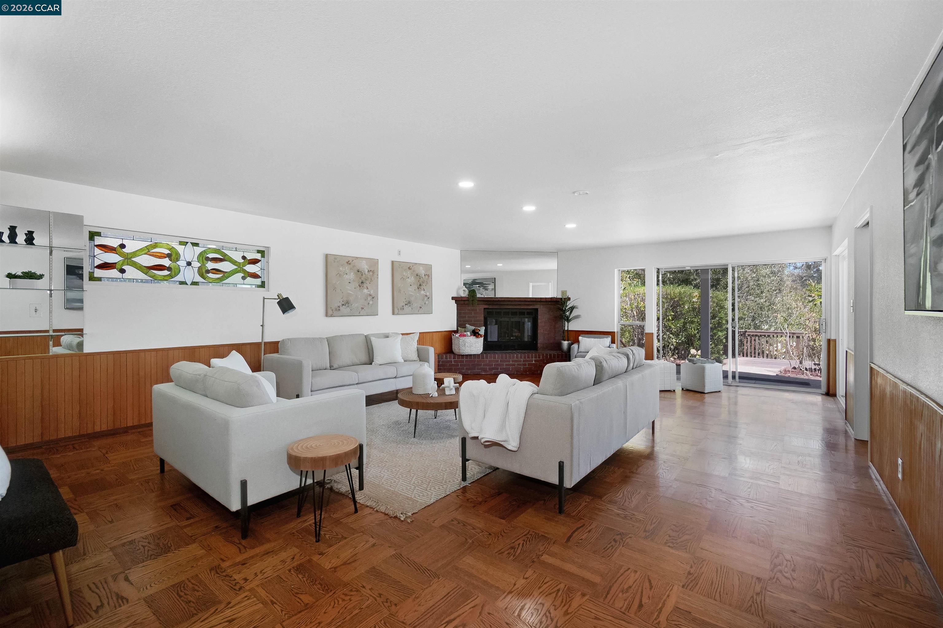 61 Sullivan Dr