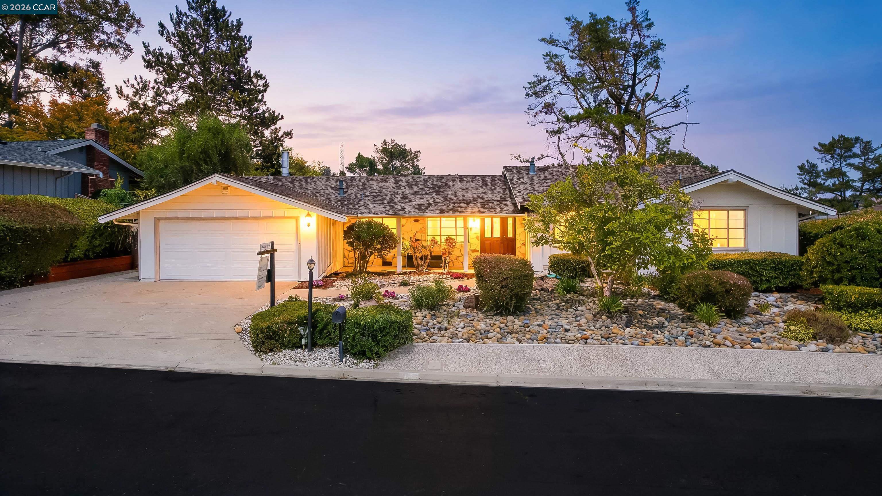 61 Sullivan Dr