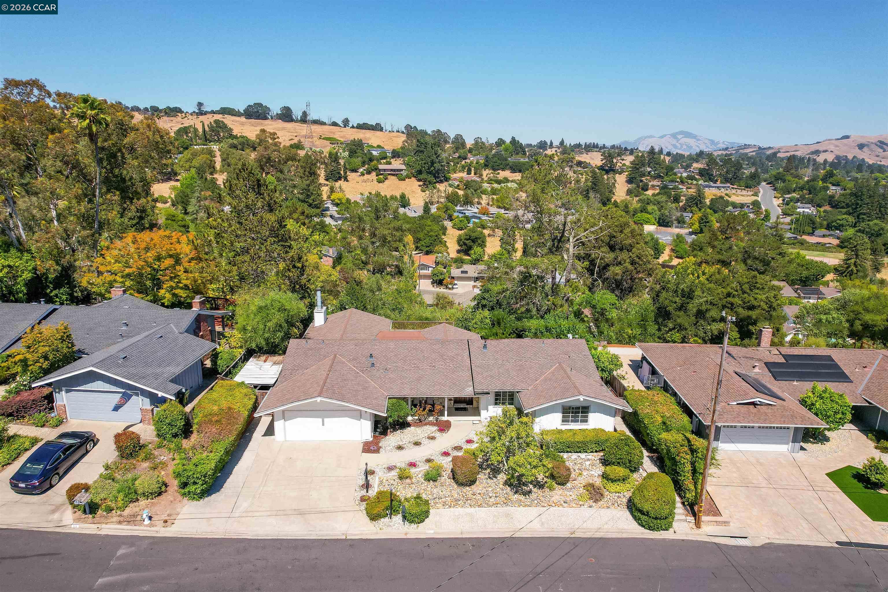 61 Sullivan Dr