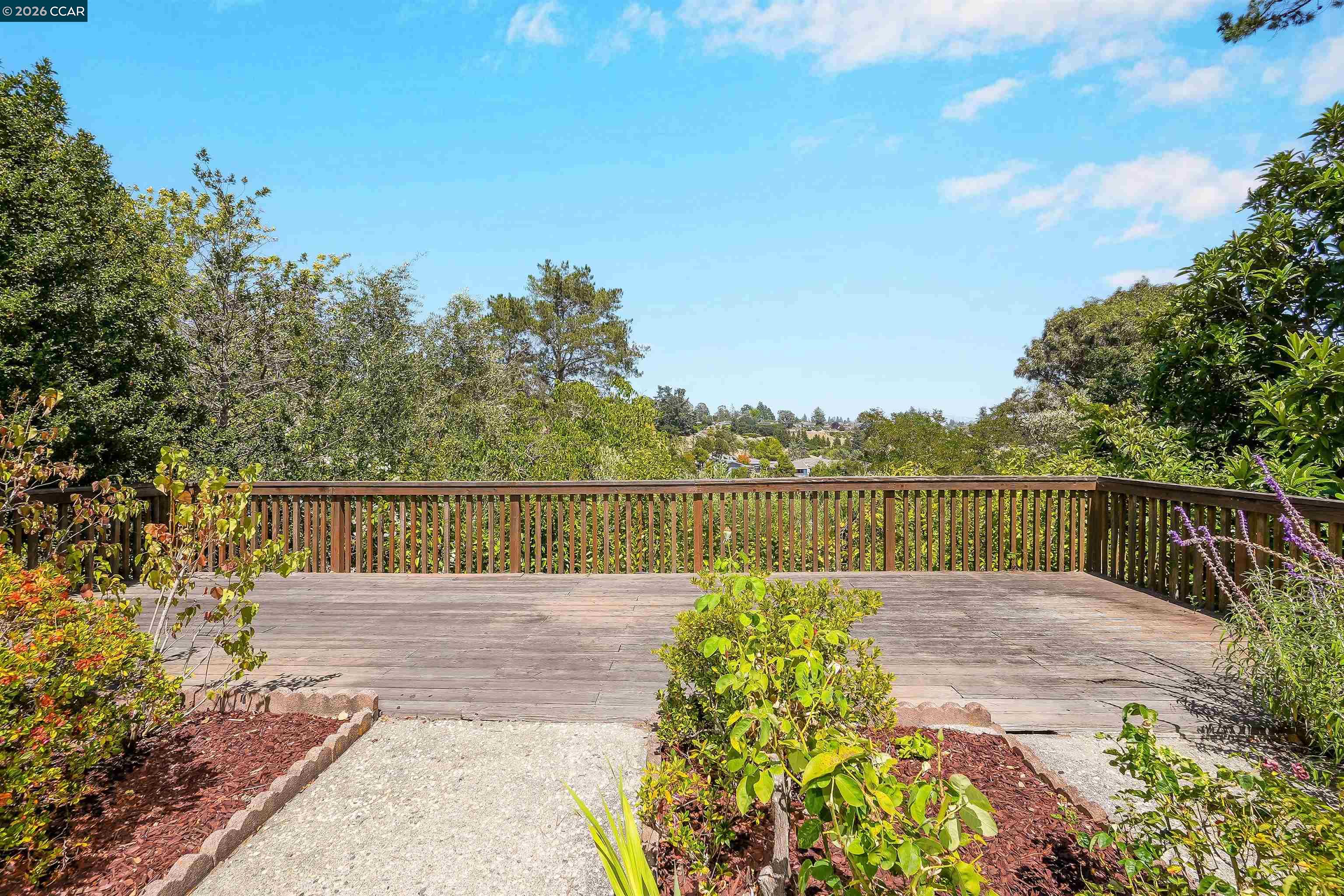 61 Sullivan Dr