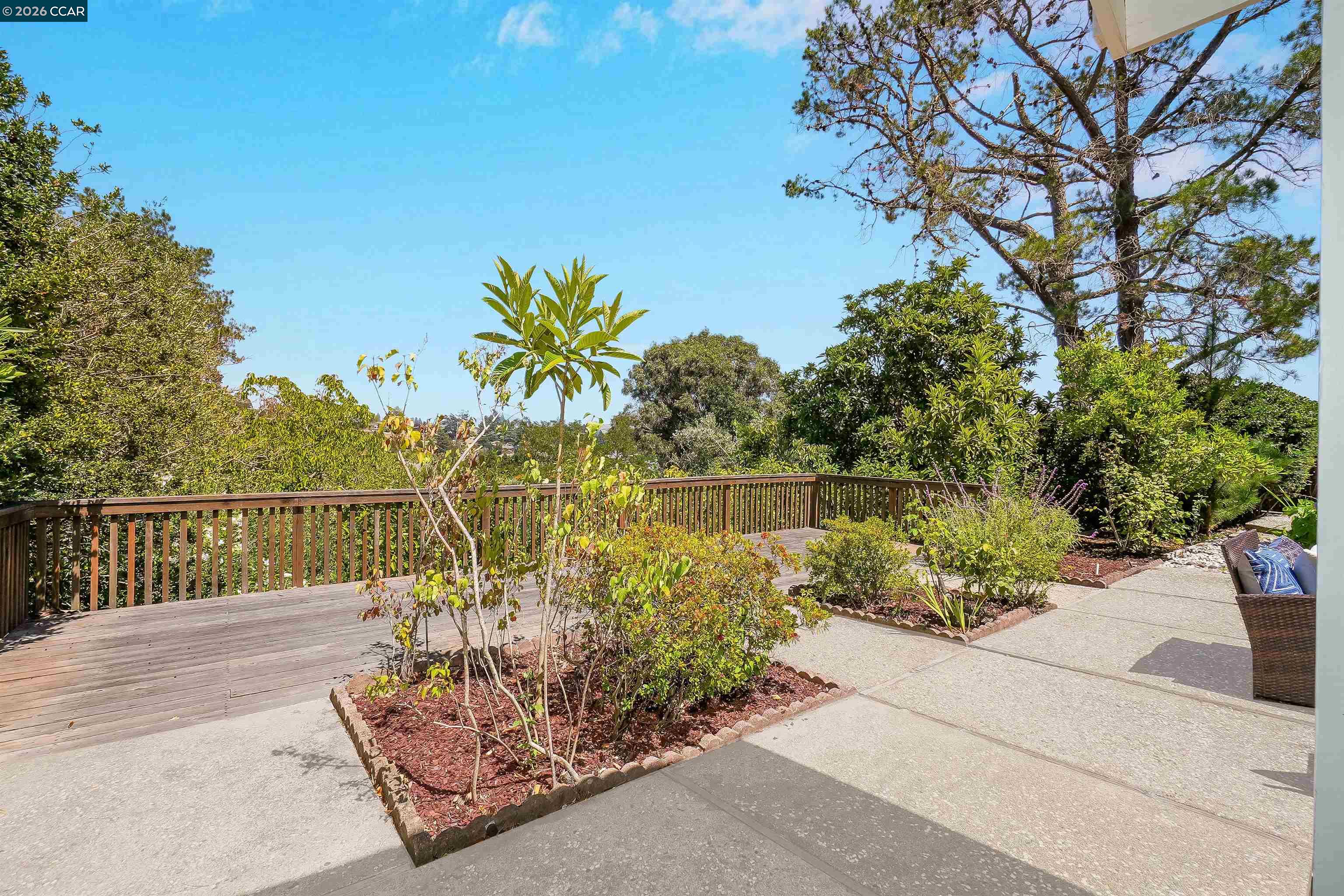 61 Sullivan Dr