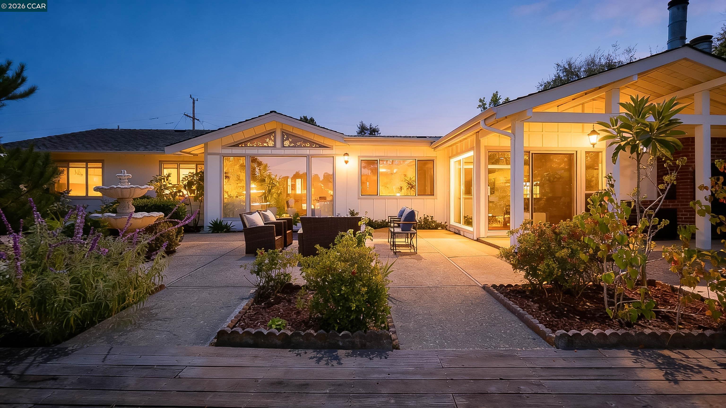 61 Sullivan Dr