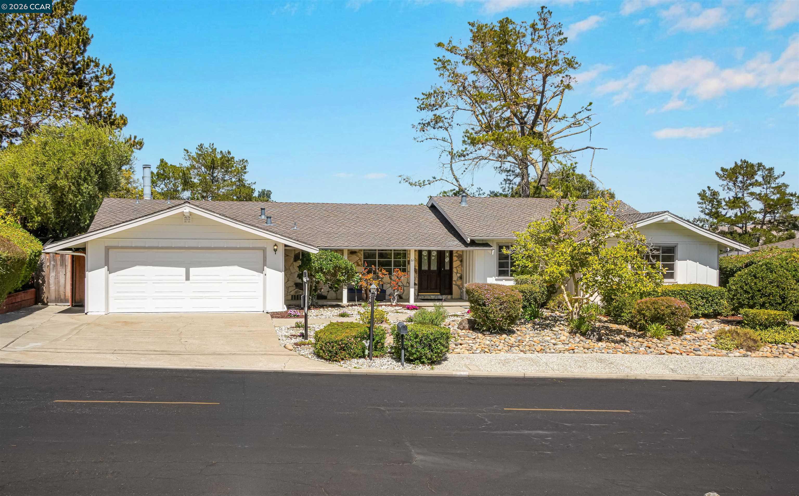 61 Sullivan Dr