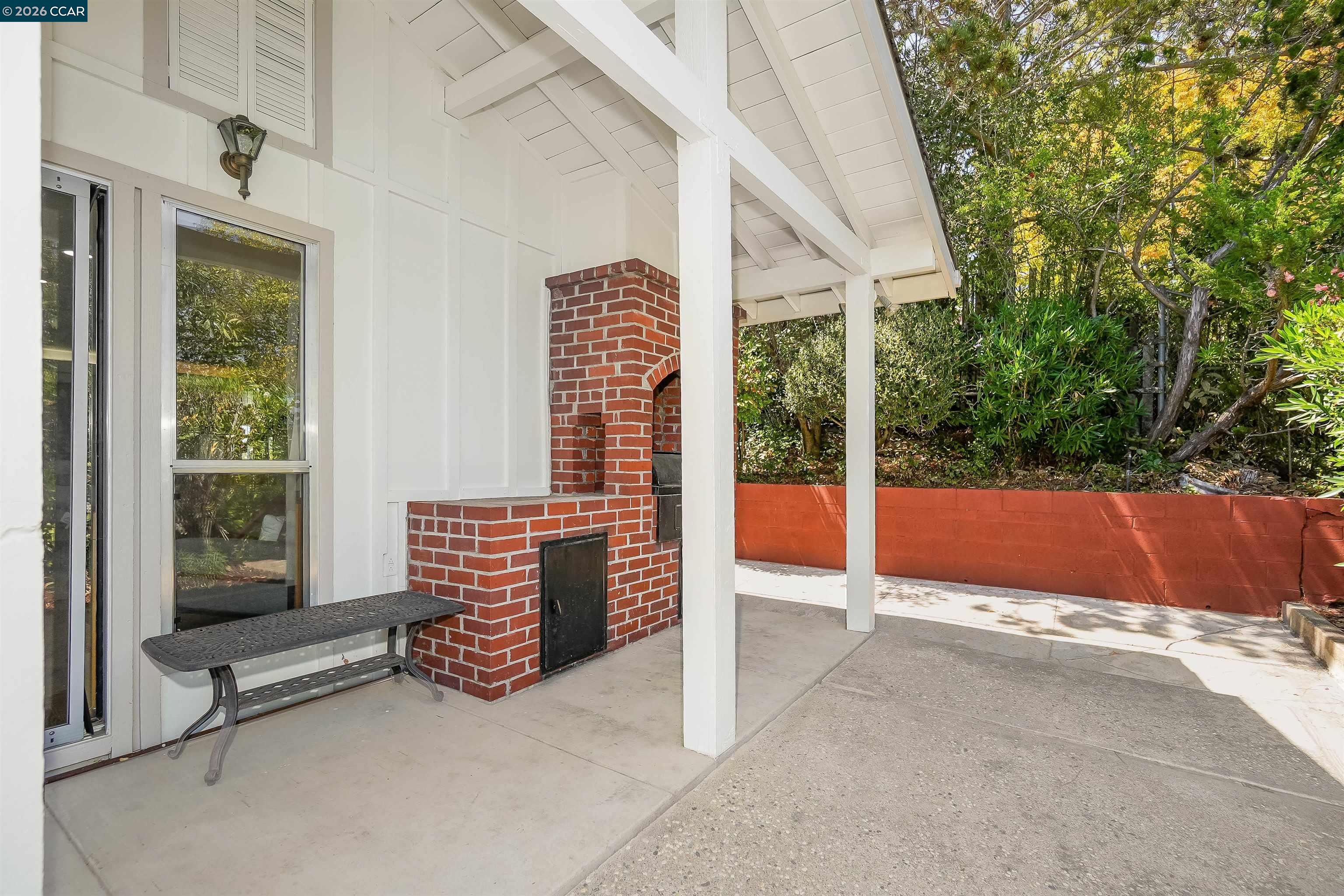 61 Sullivan Dr