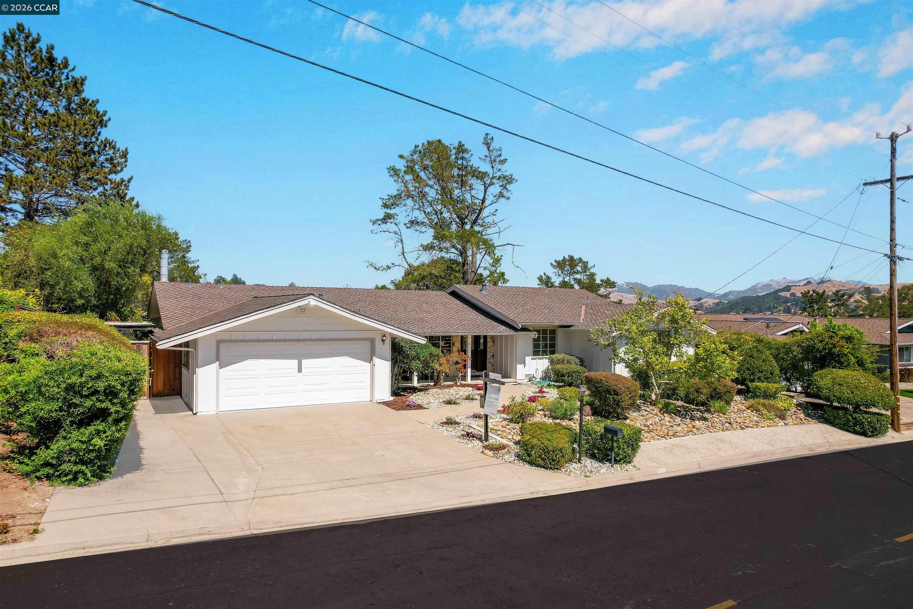 61 Sullivan Dr