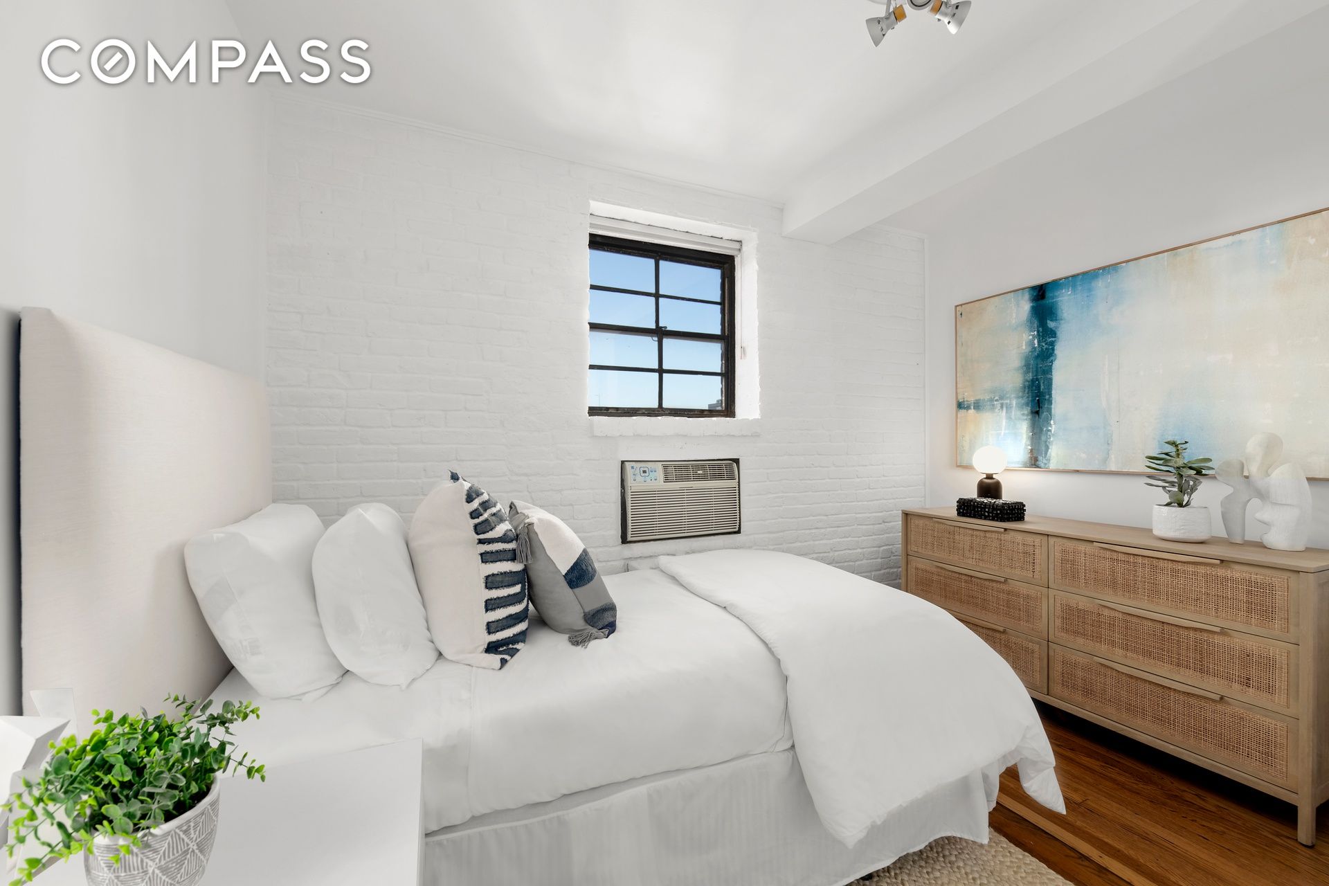 520 LaGuardia Place 6N