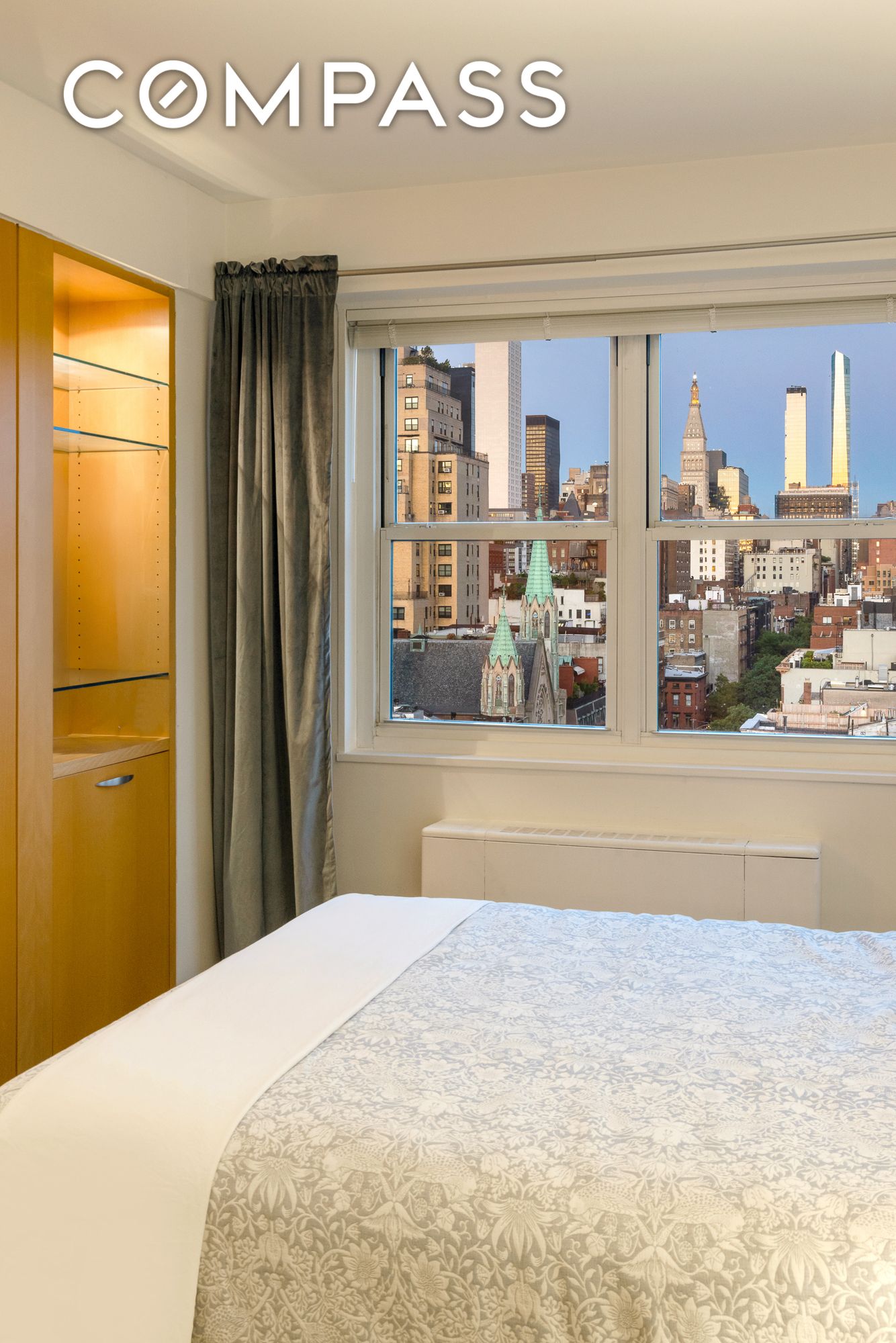 360 W 22nd Street 12L