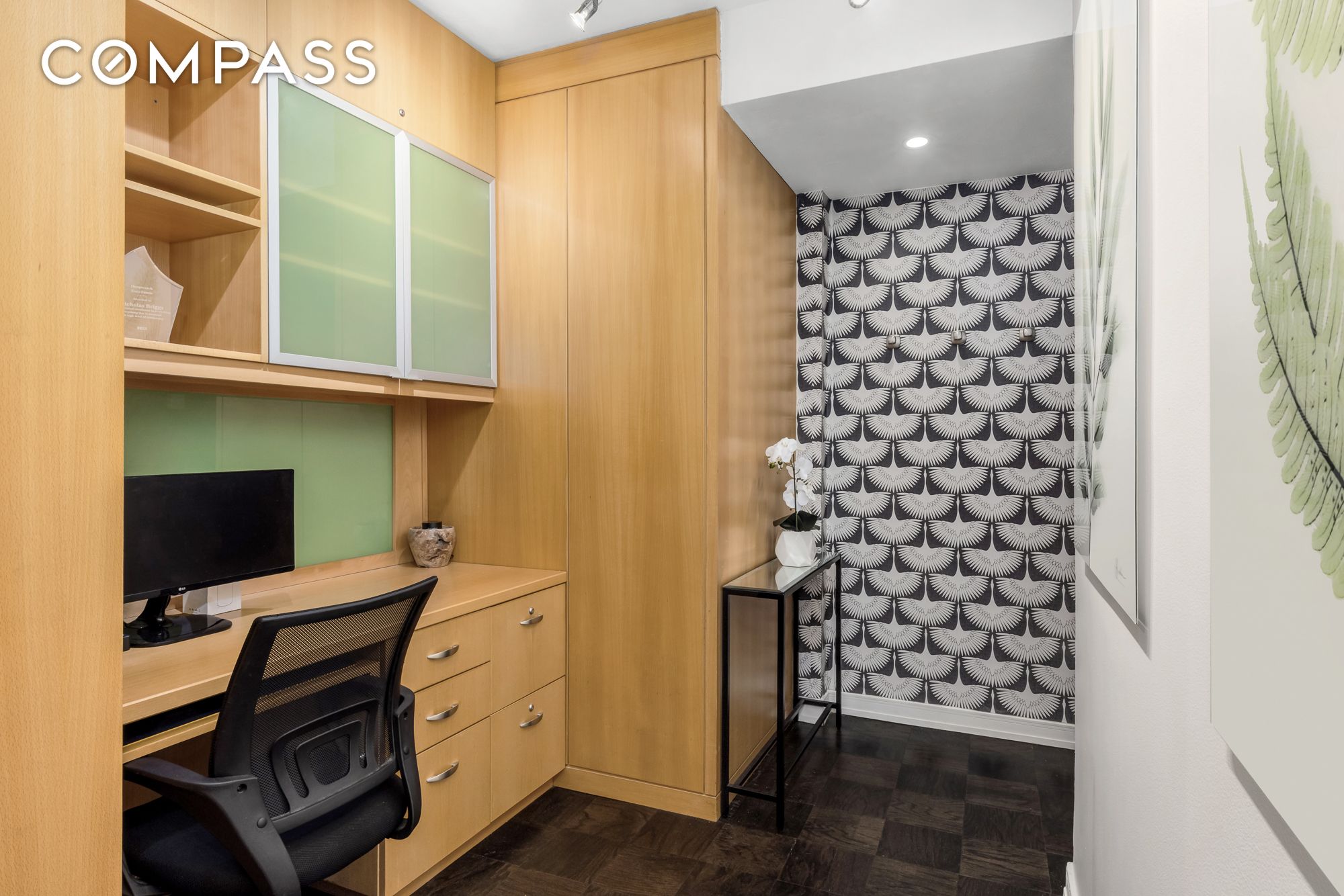 360 W 22nd Street 12L