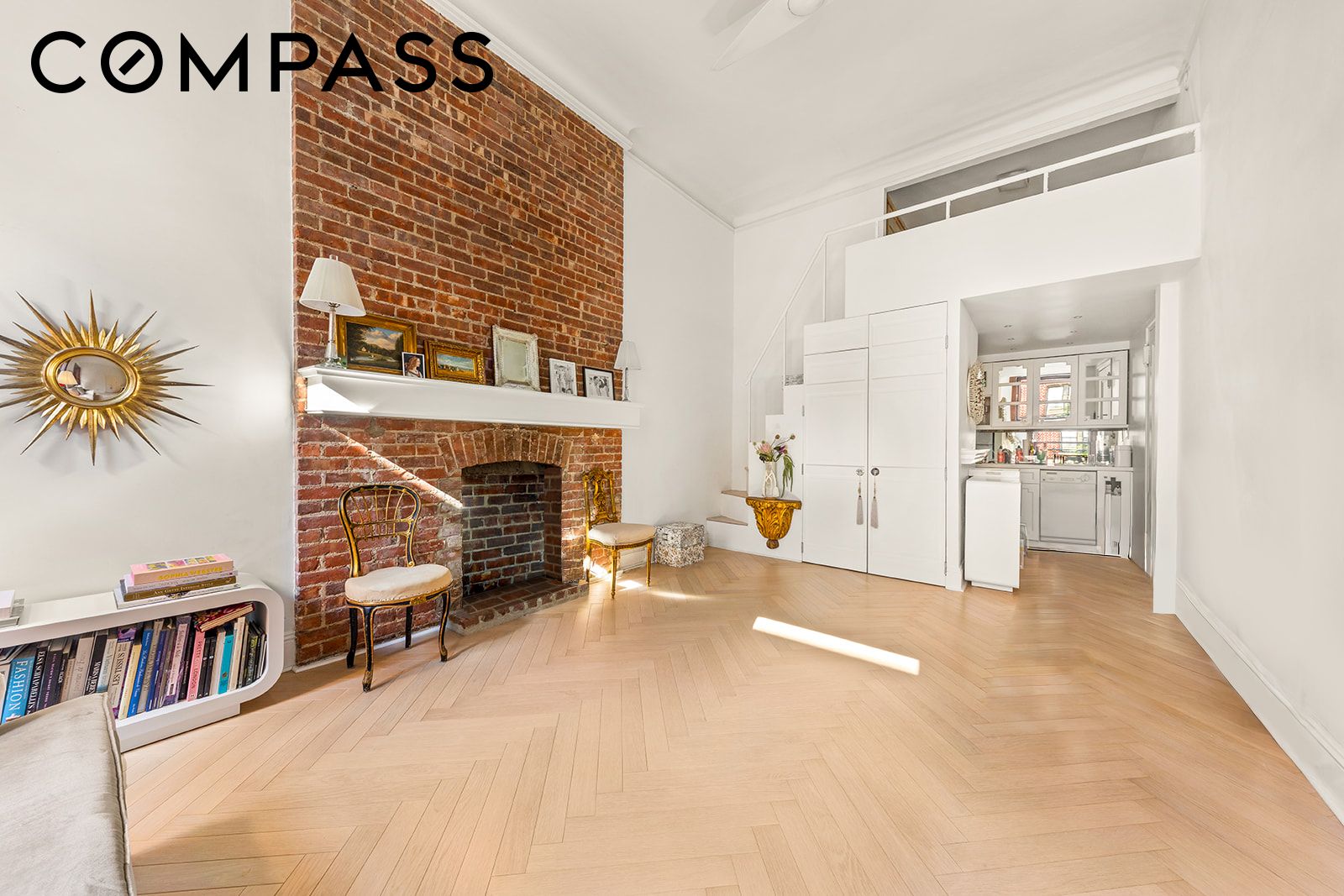 133 W 75th Street PARLOUR A