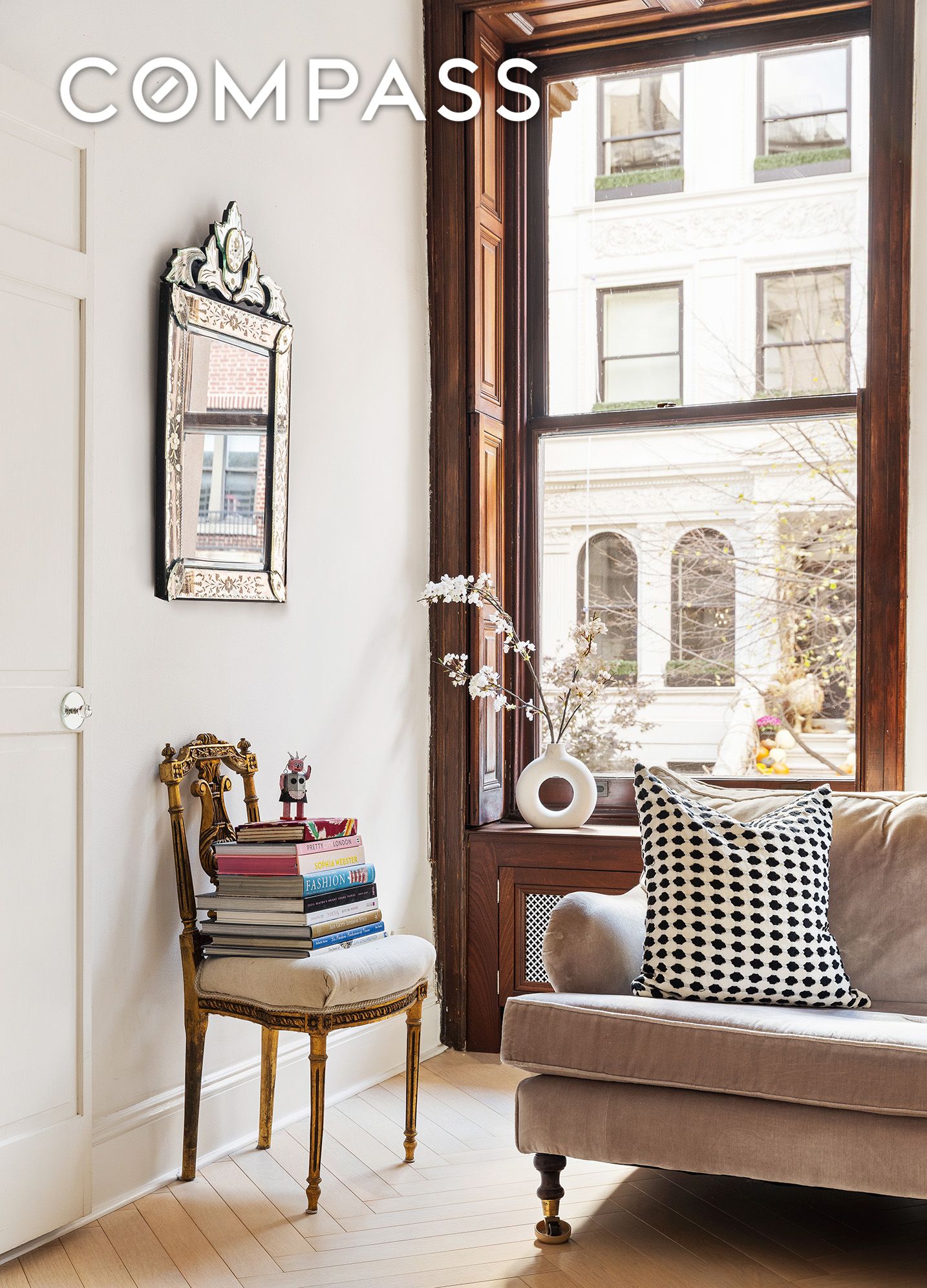 133 W 75th Street PARLOUR A