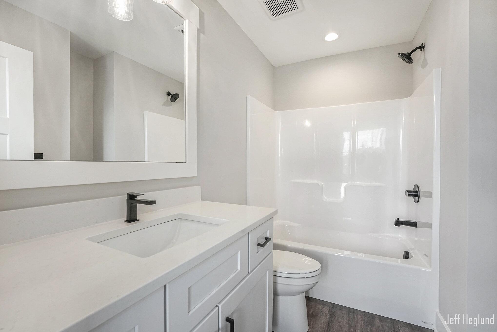 7035 Ada Depot Drive