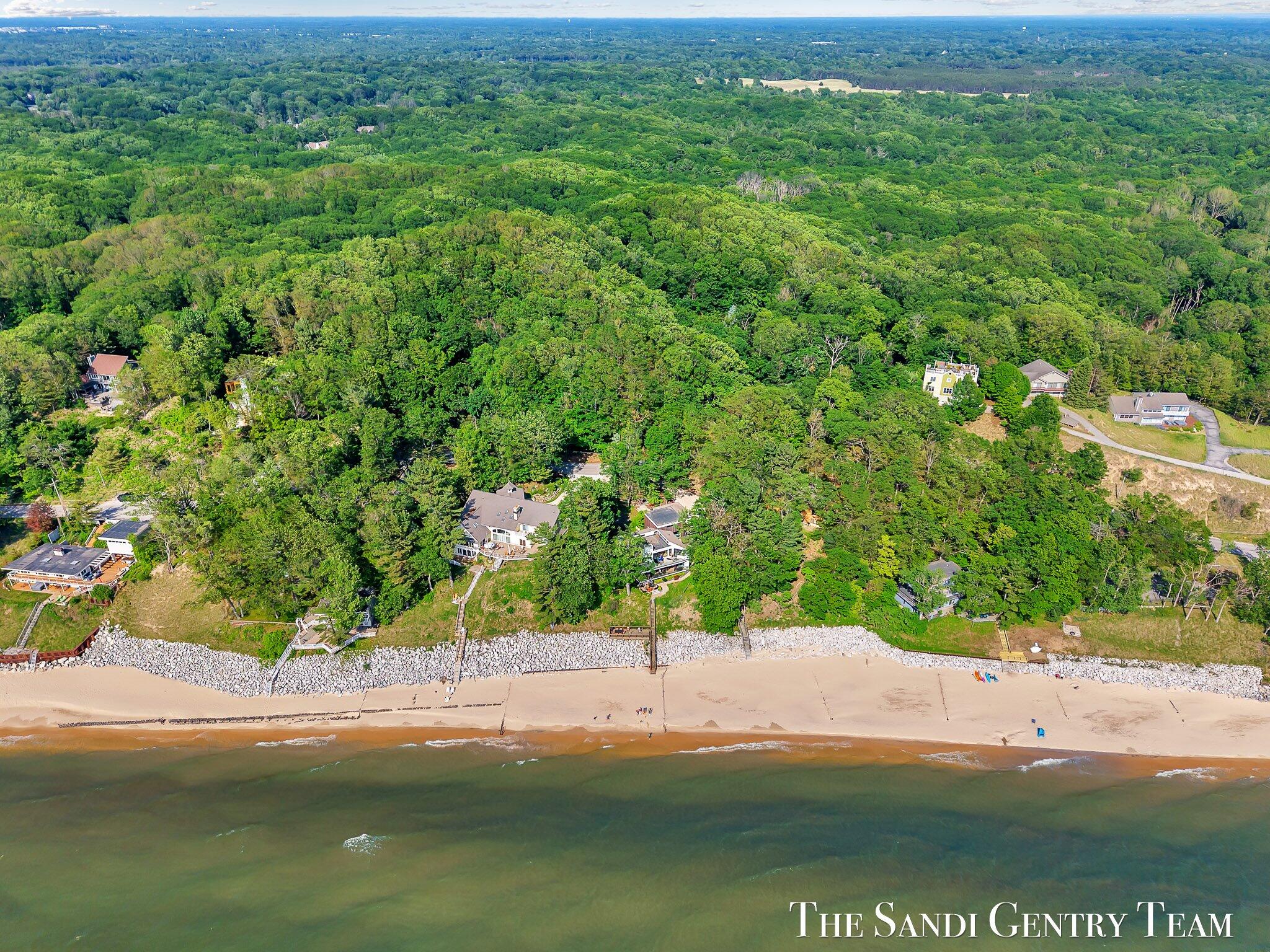 18200 N Shore Estates Road