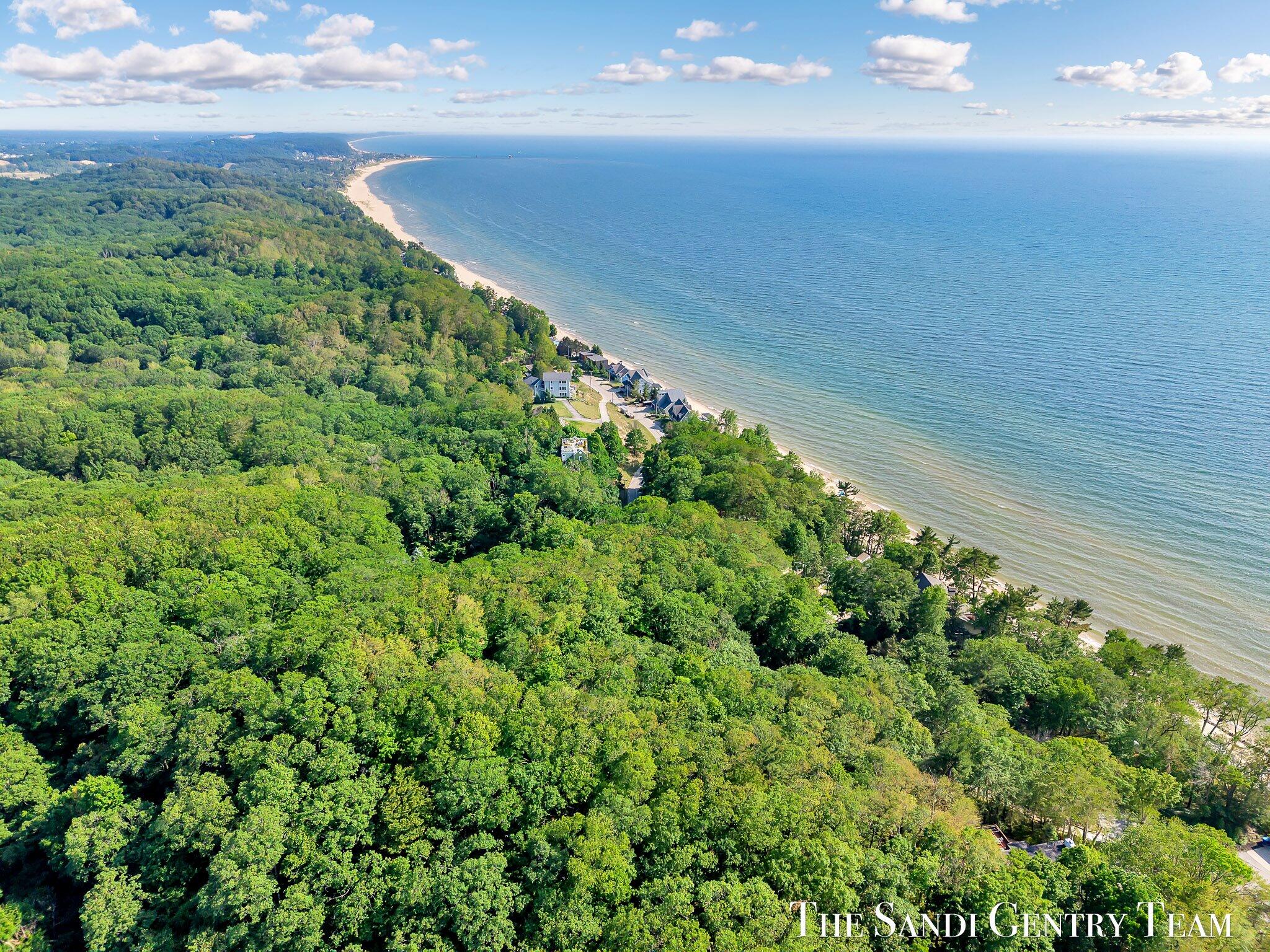 18200 N Shore Estates Road