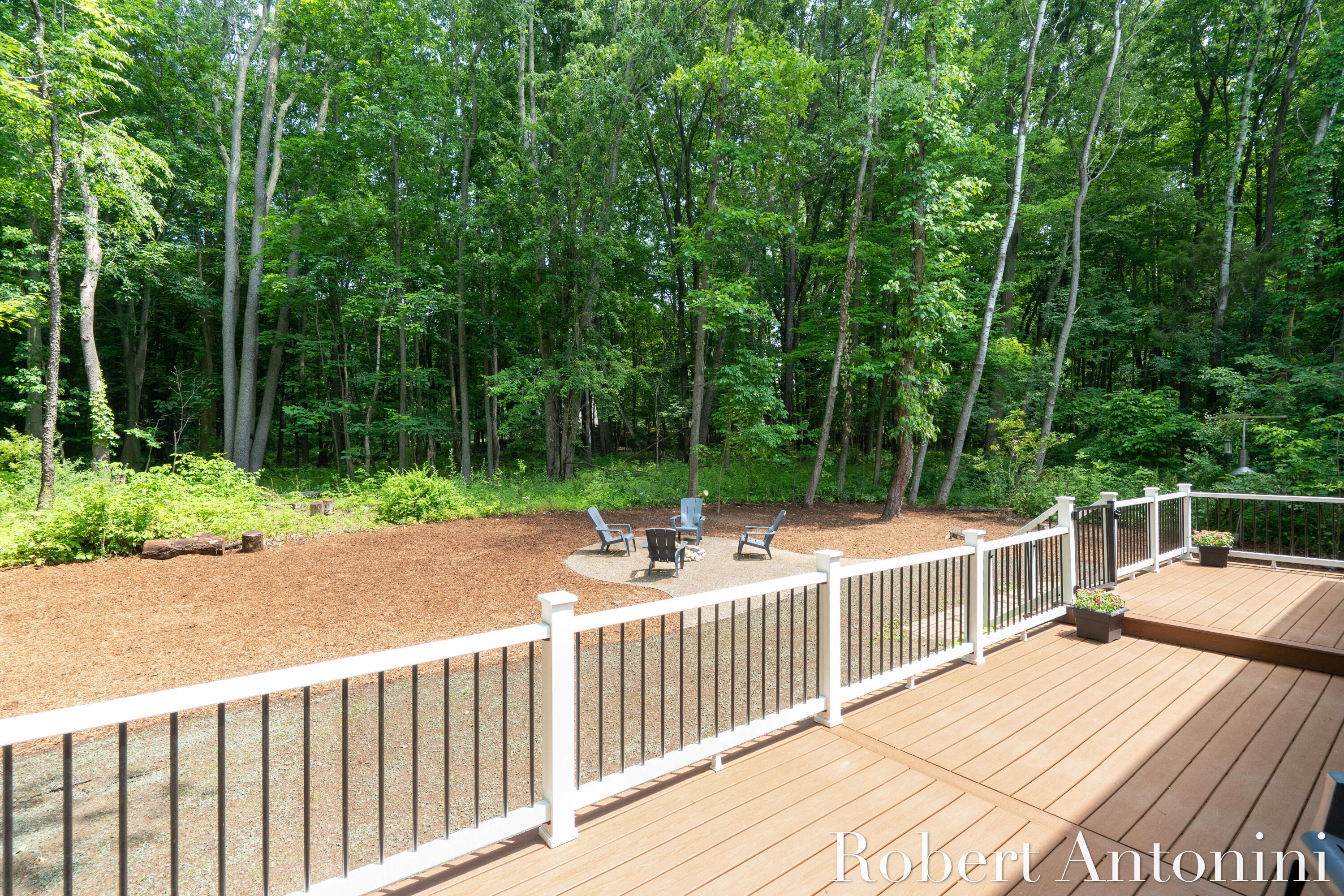 1016 Maple Hill Avenue SE