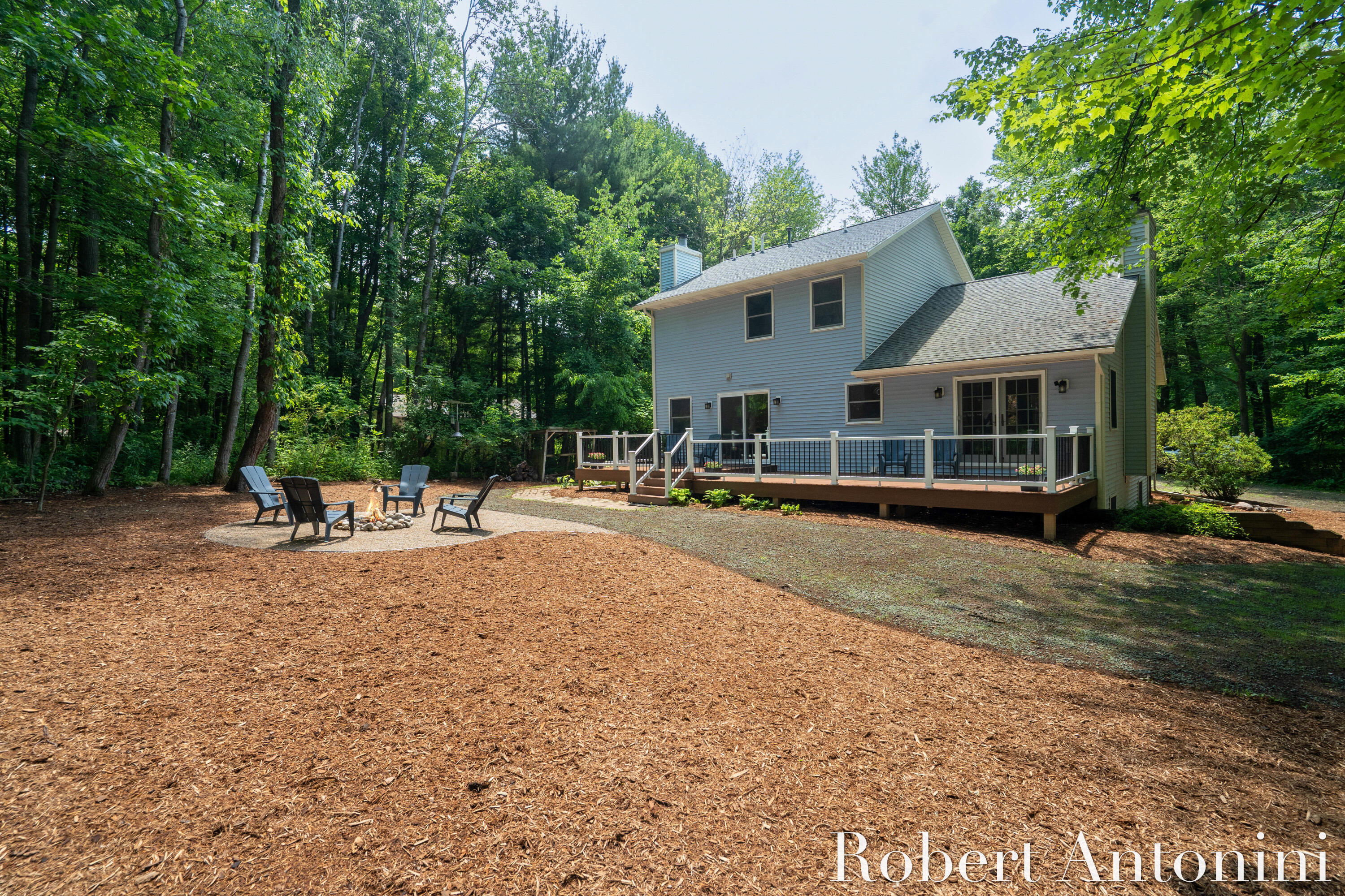 1016 Maple Hill Avenue SE