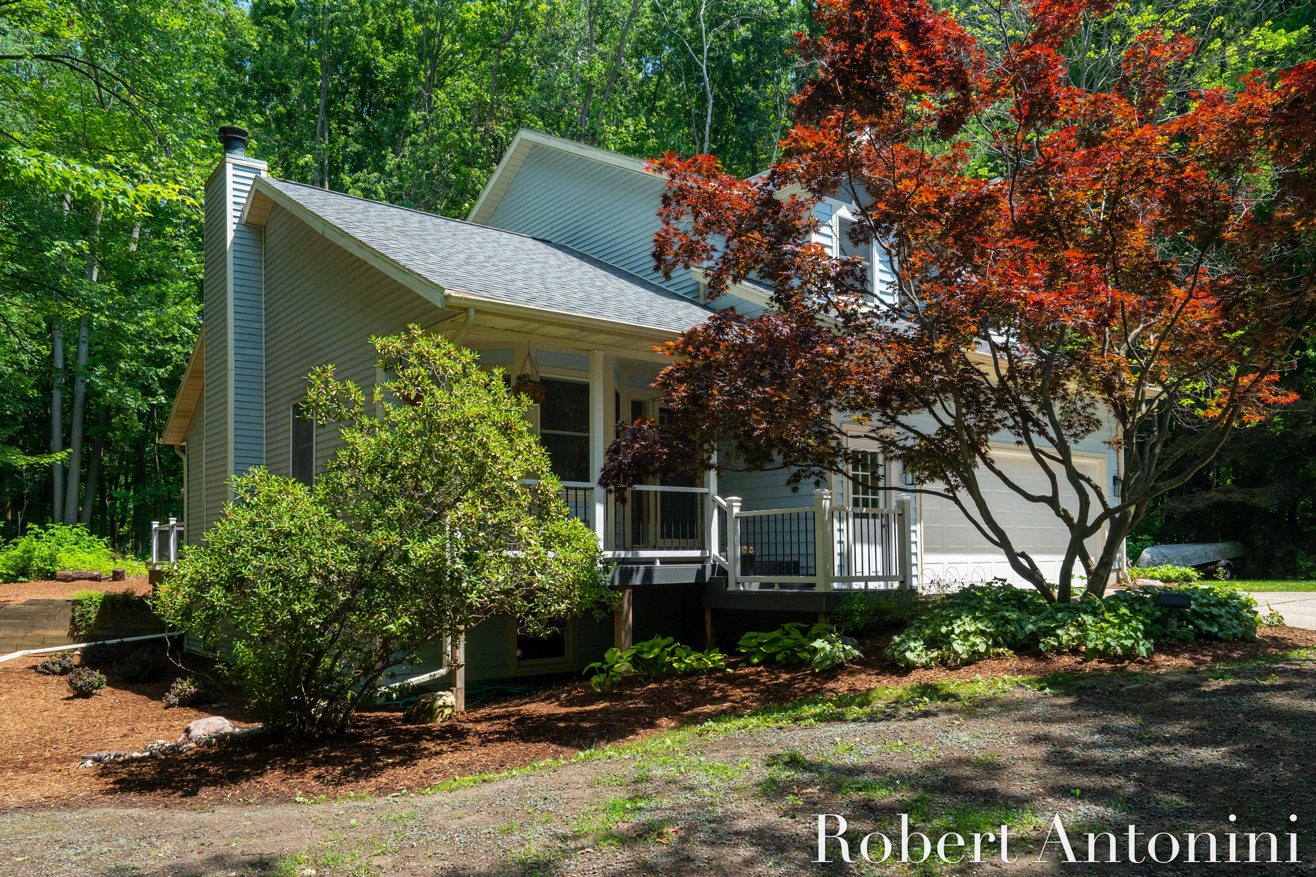 1016 Maple Hill Avenue SE