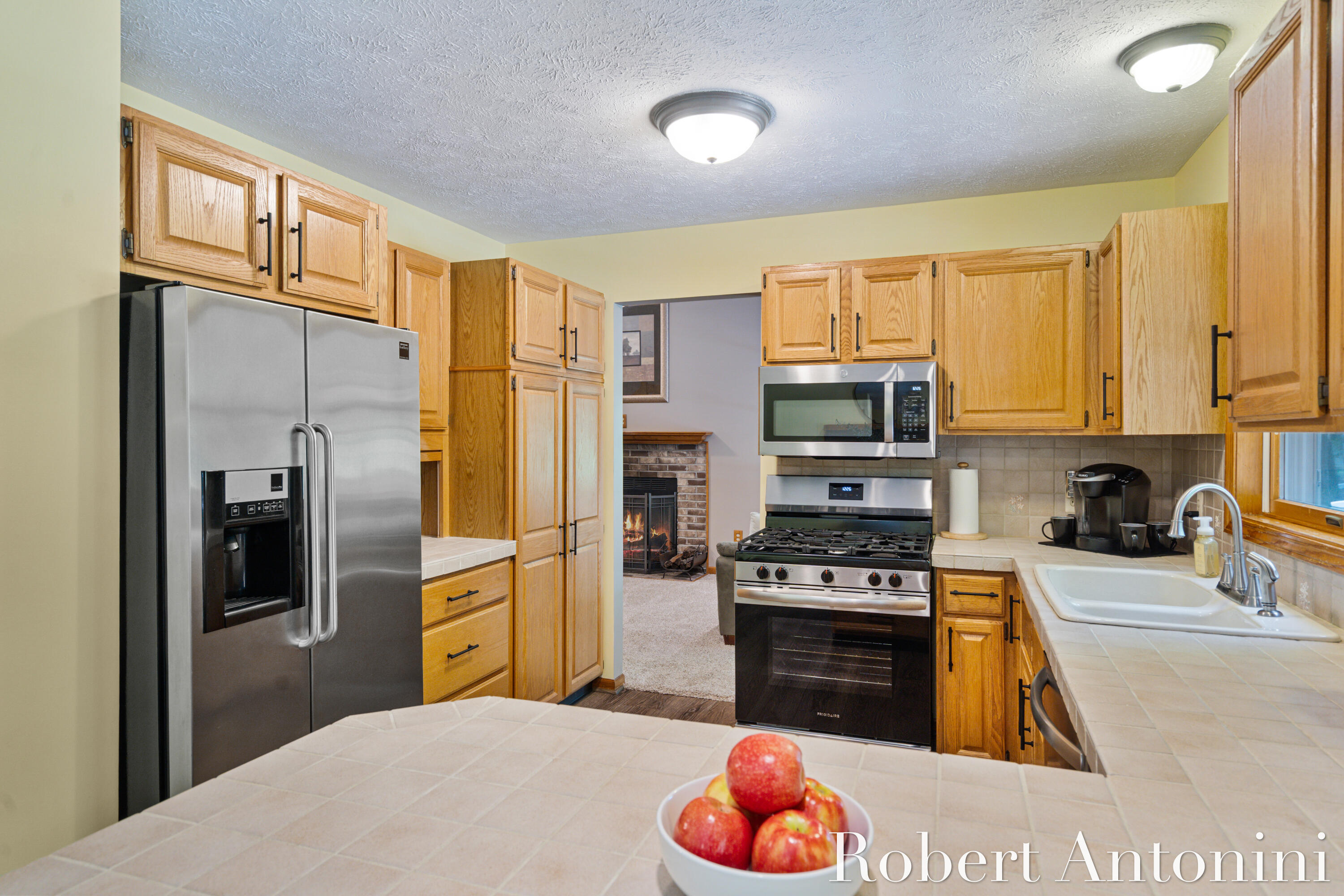 1016 Maple Hill Avenue SE