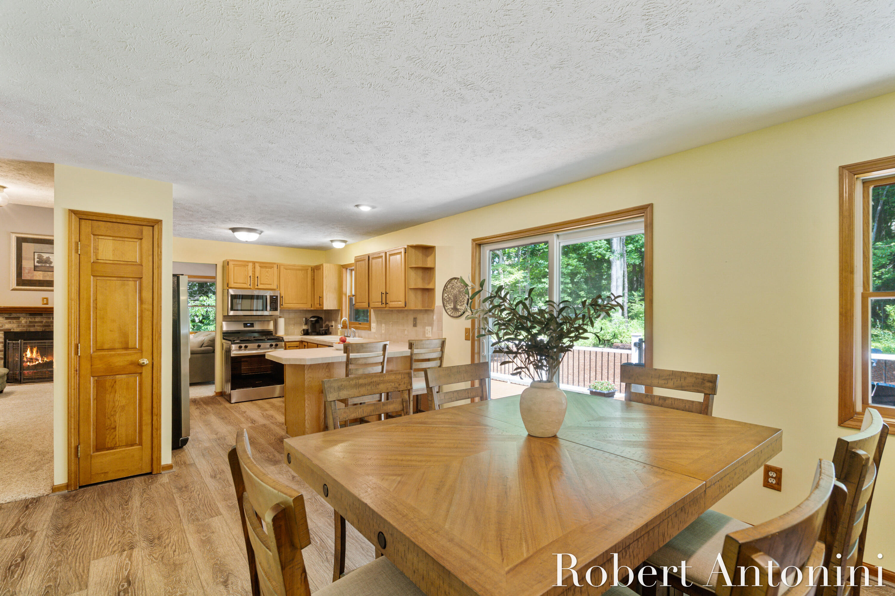 1016 Maple Hill Avenue SE