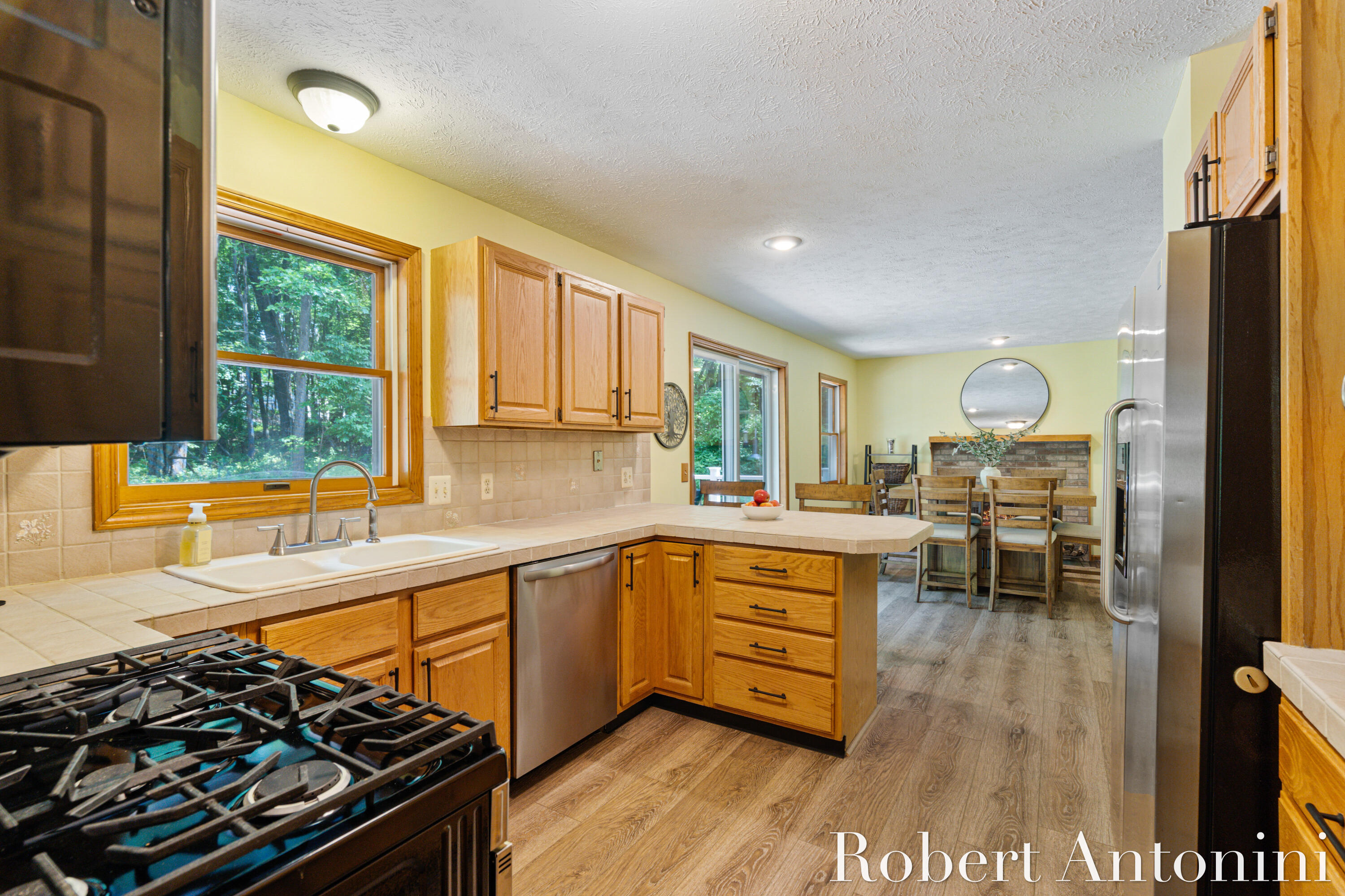 1016 Maple Hill Avenue SE