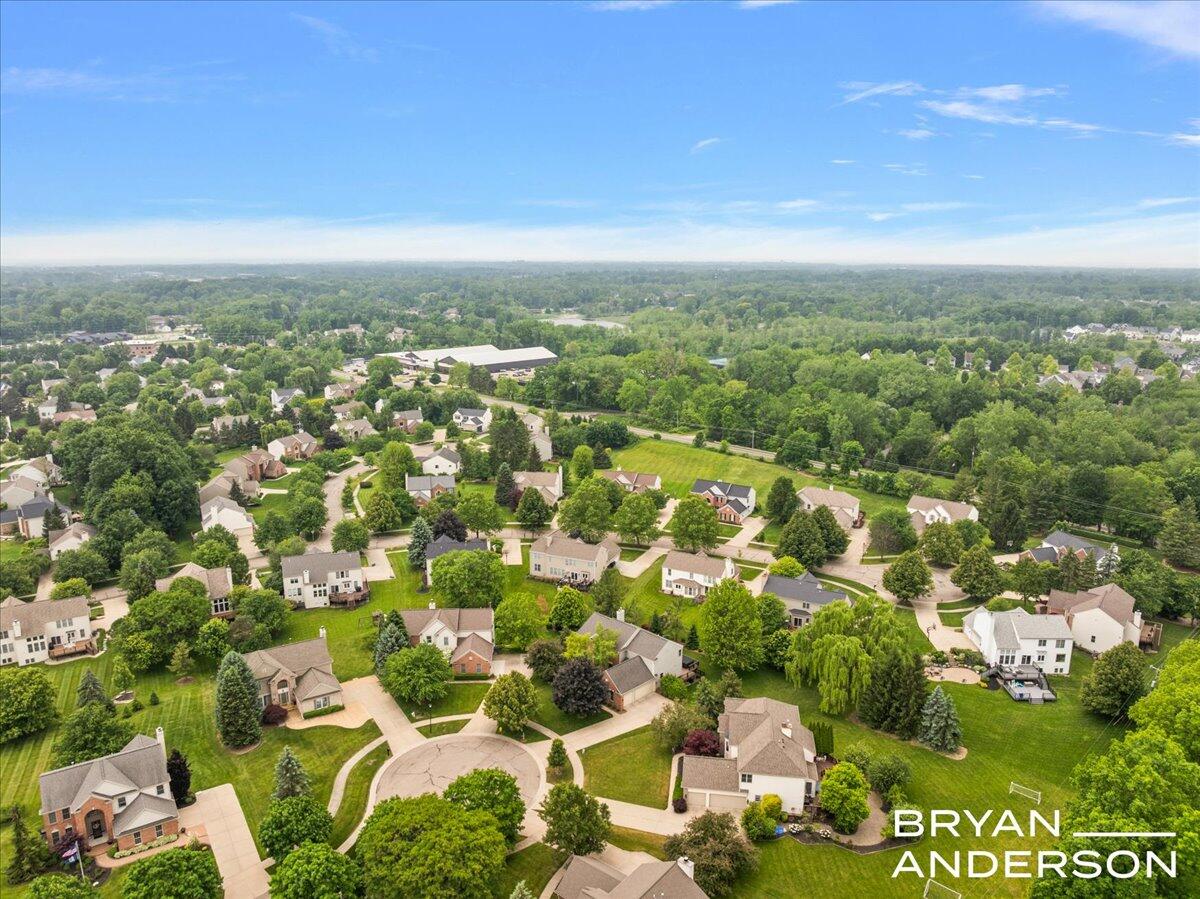 4499 Quail Ridge Court NE