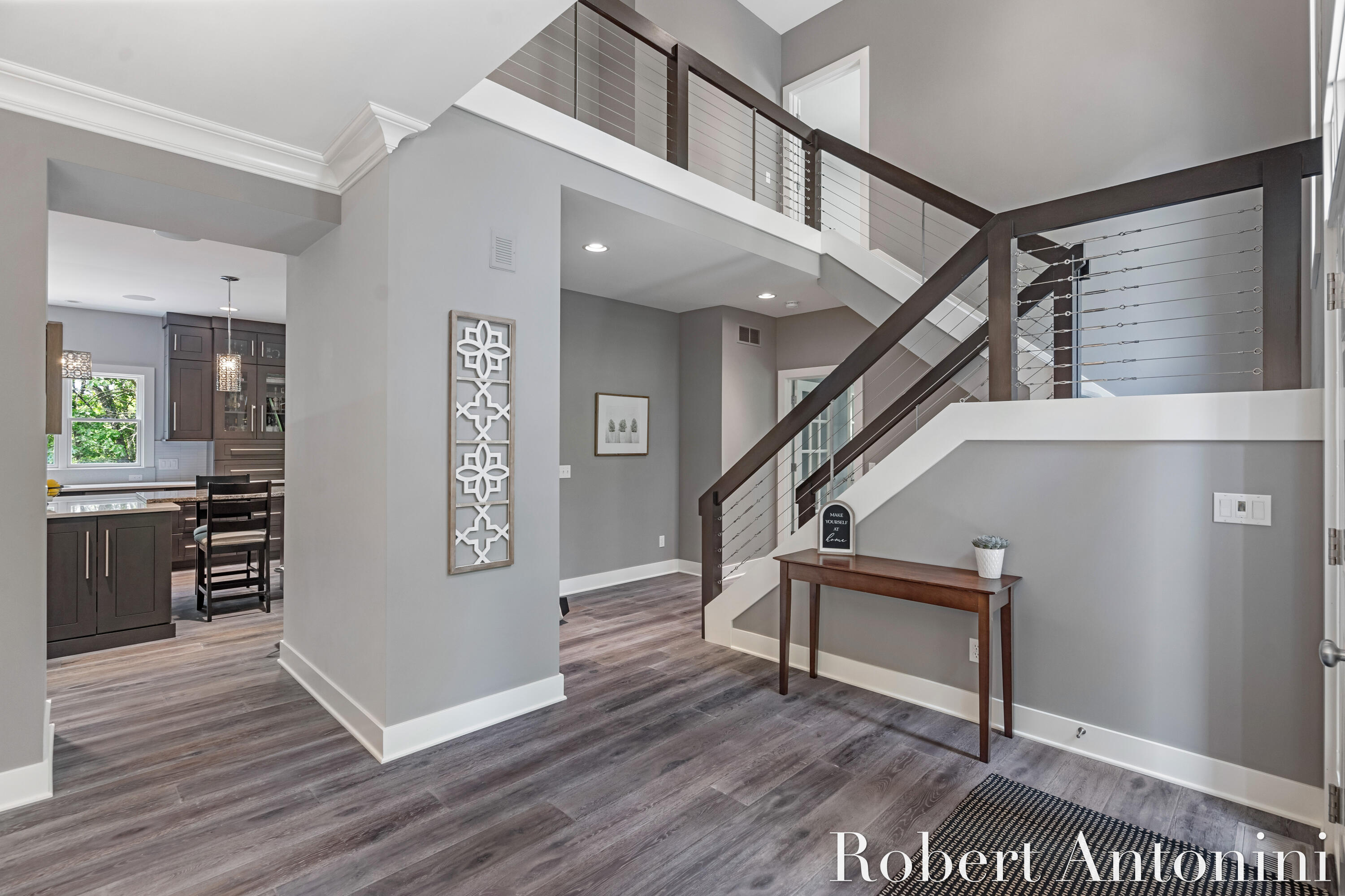 1977 Emerald Glen Court NE