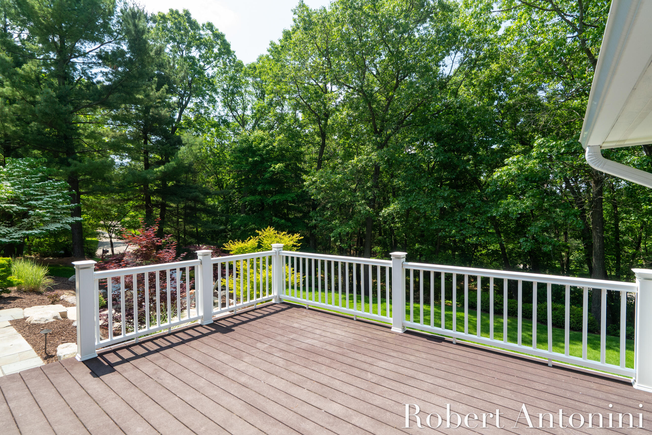 1977 Emerald Glen Court NE