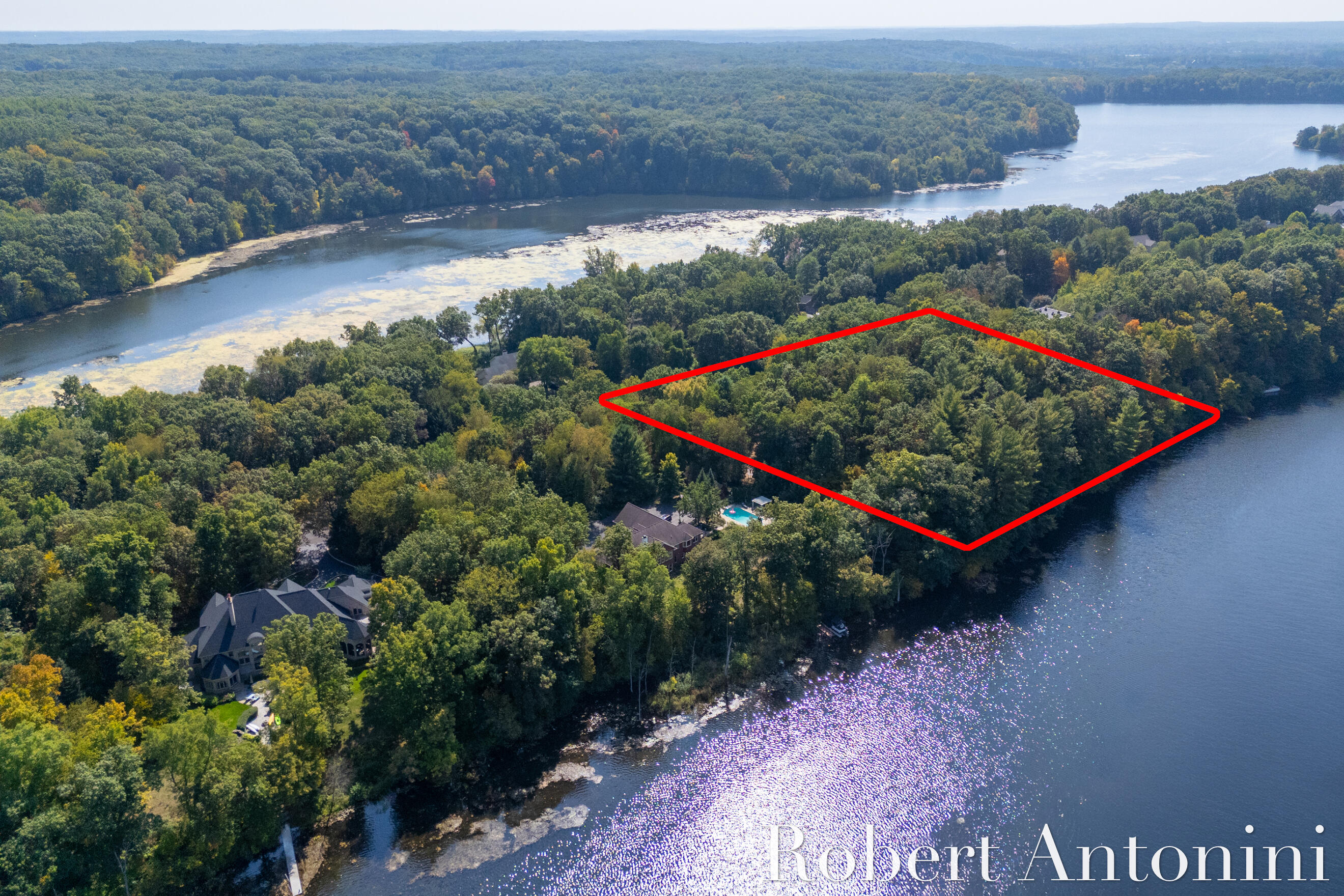 14111 Thompson Drive NE