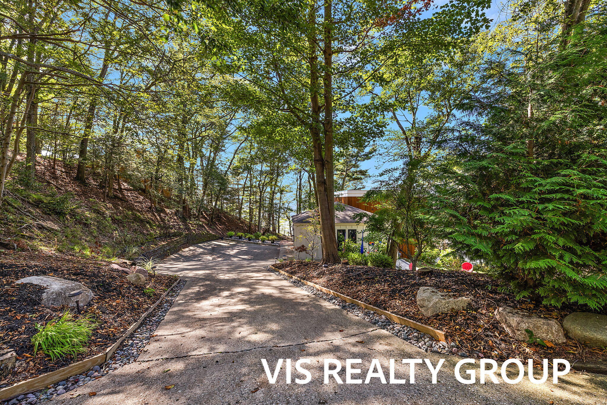 18185 N Shore Estates Road