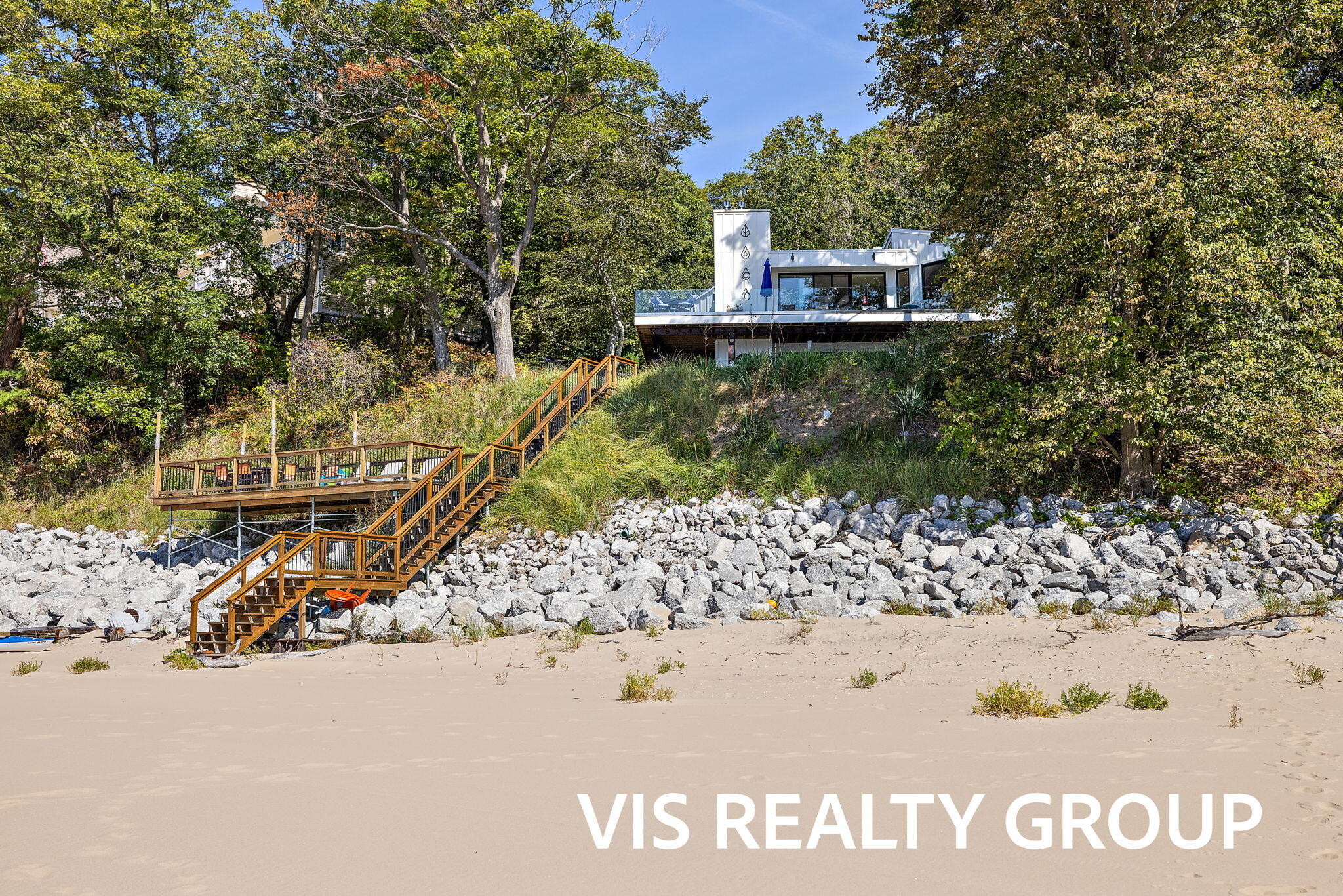 18185 N Shore Estates Road