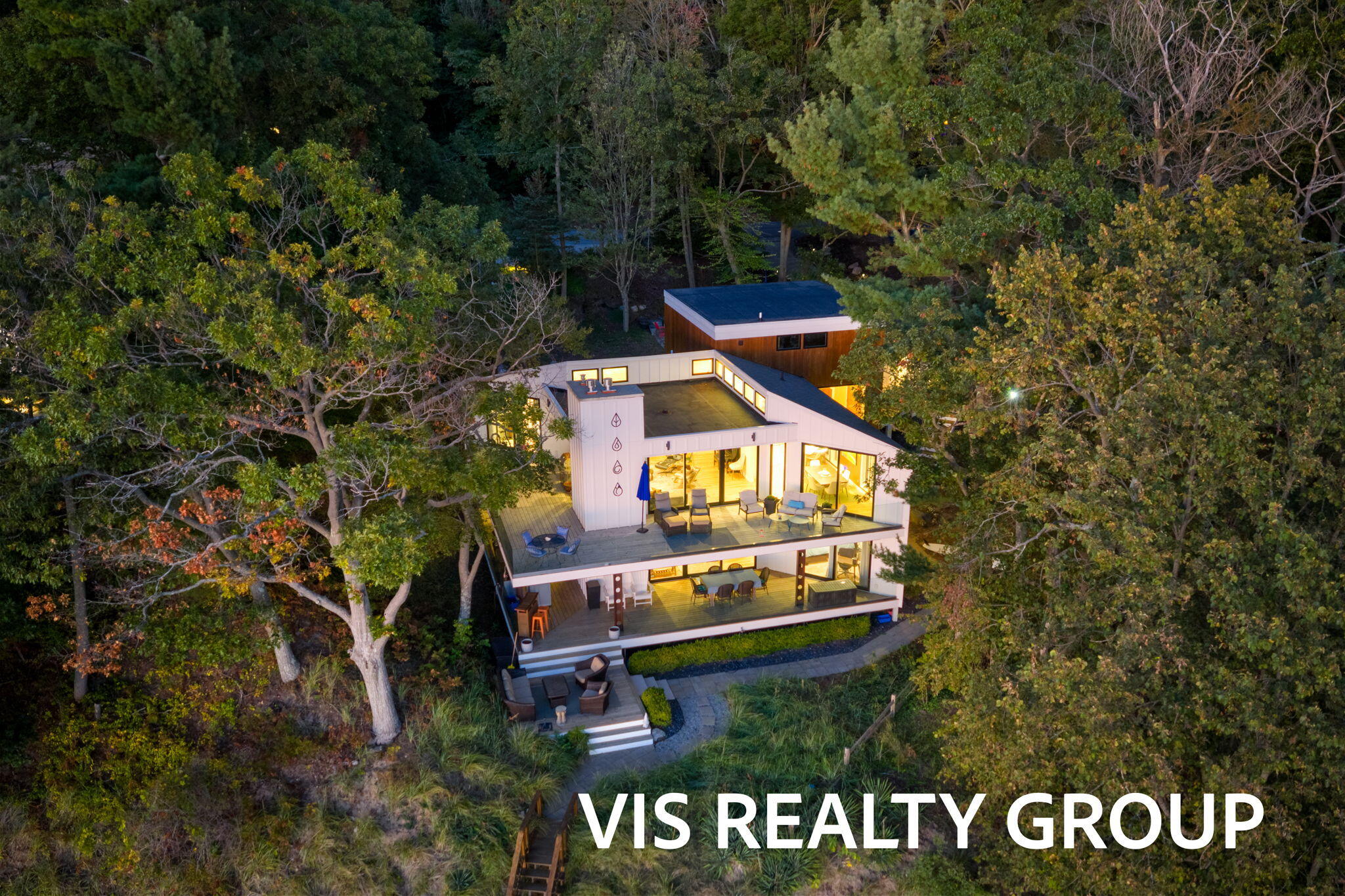 18185 N Shore Estates Road