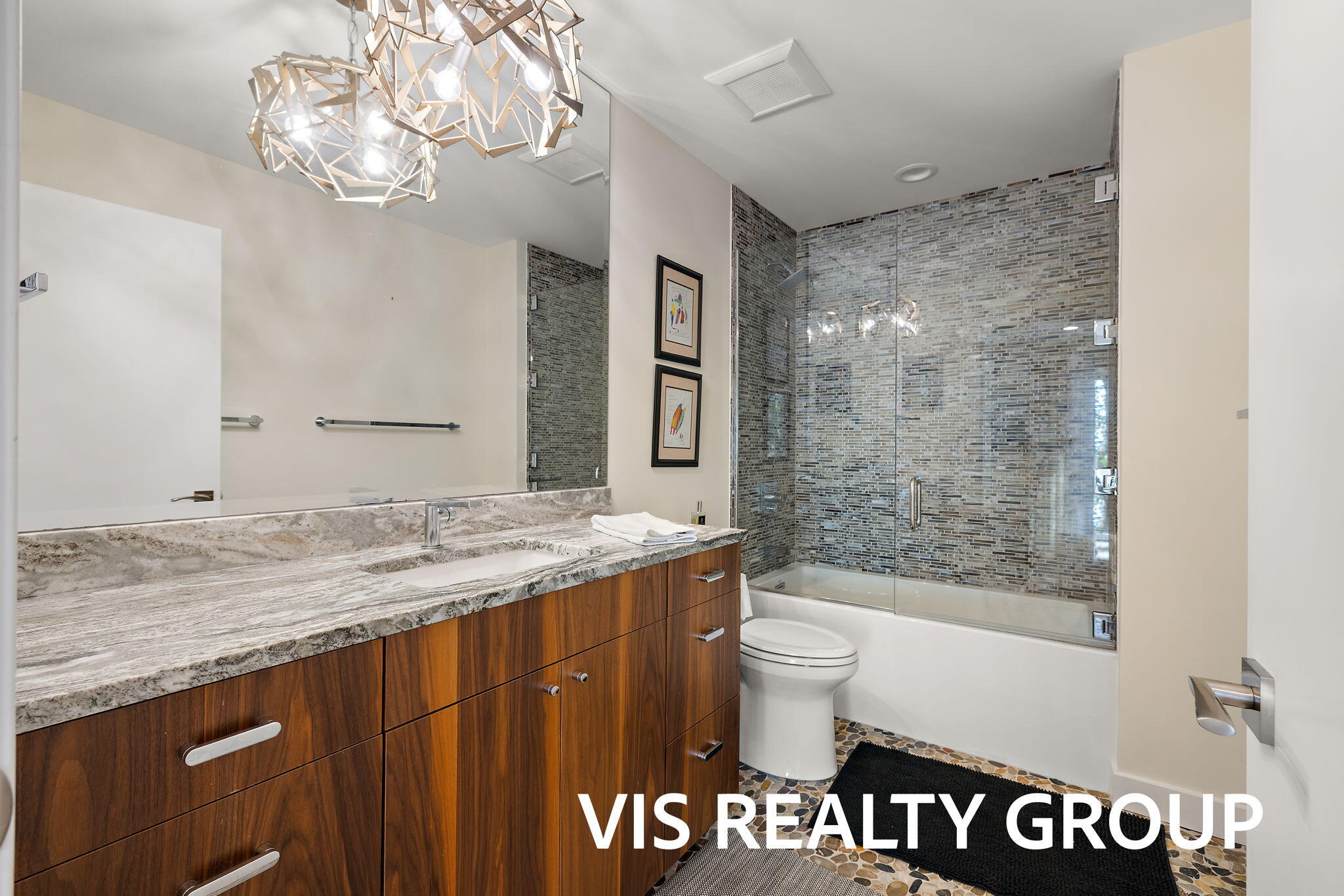 18185 N Shore Estates Road