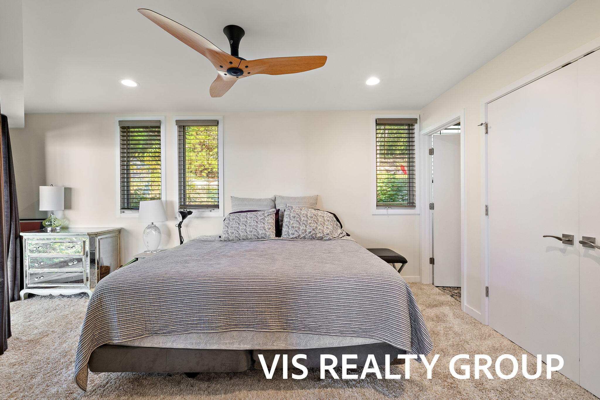 18185 N Shore Estates Road