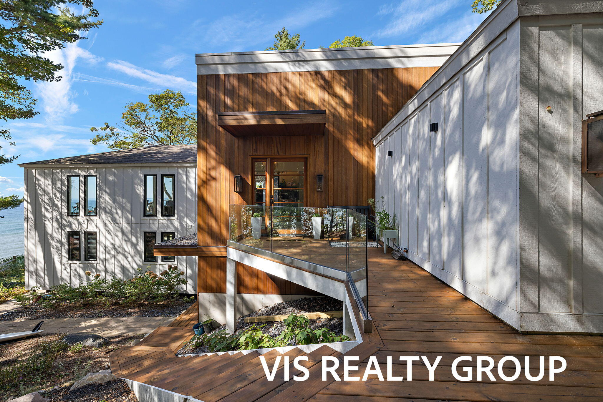 18185 N Shore Estates Road