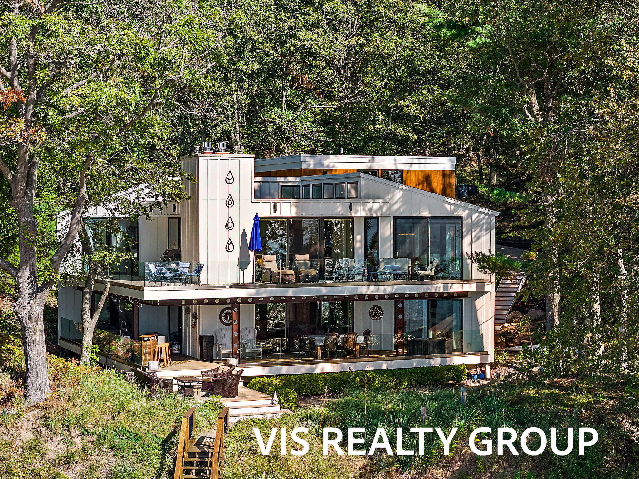 18185 N Shore Estates Road