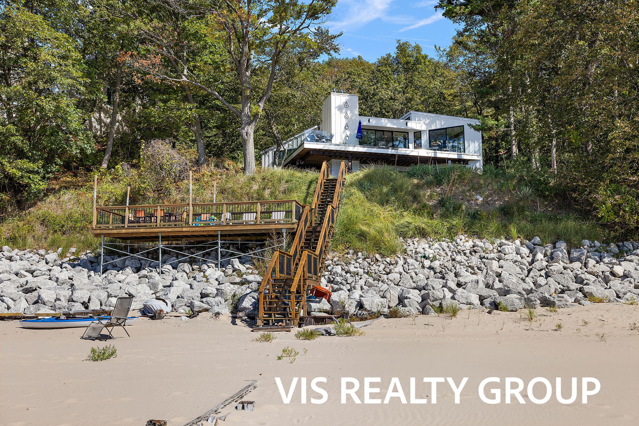 18185 N Shore Estates Road