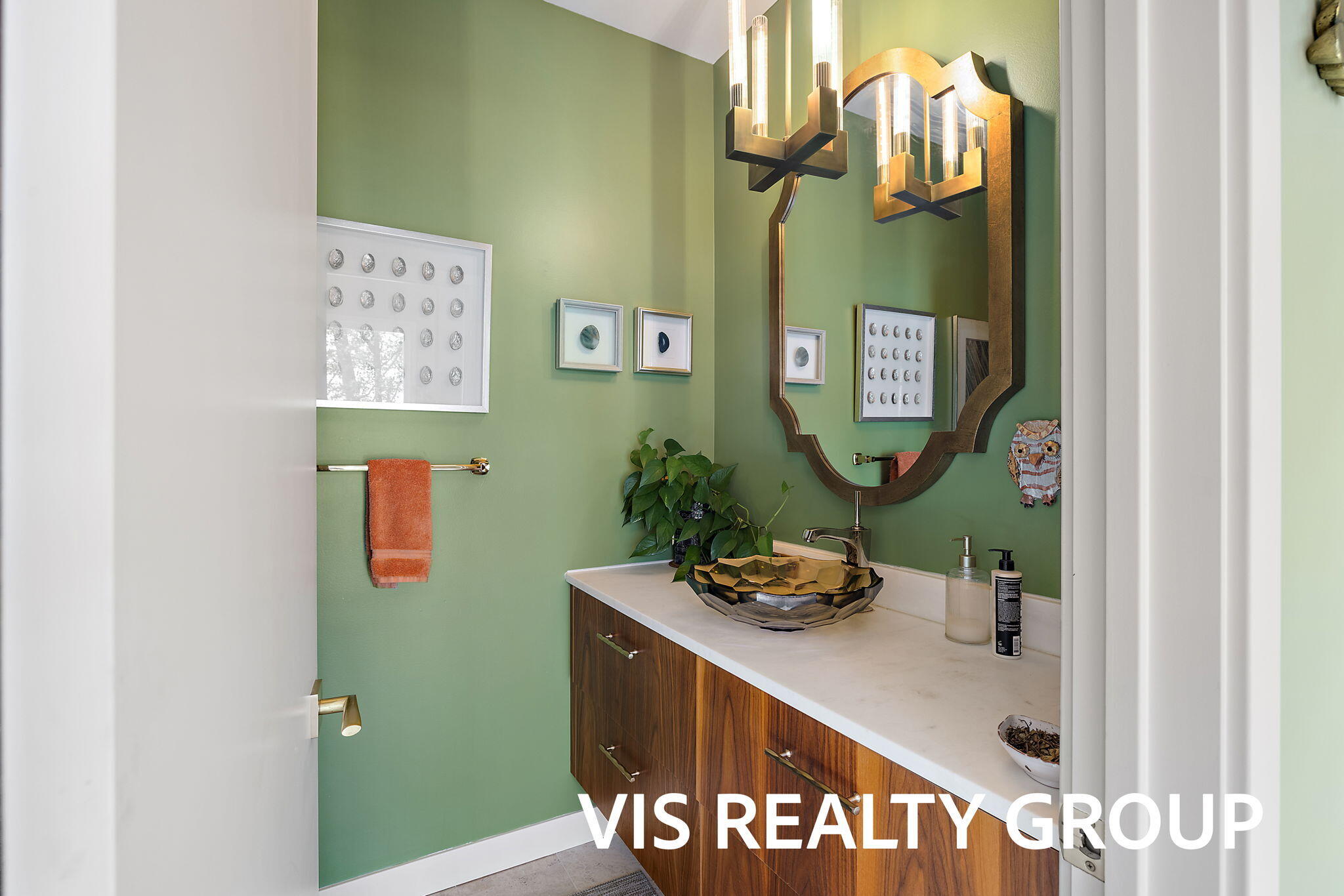 18185 N Shore Estates Road