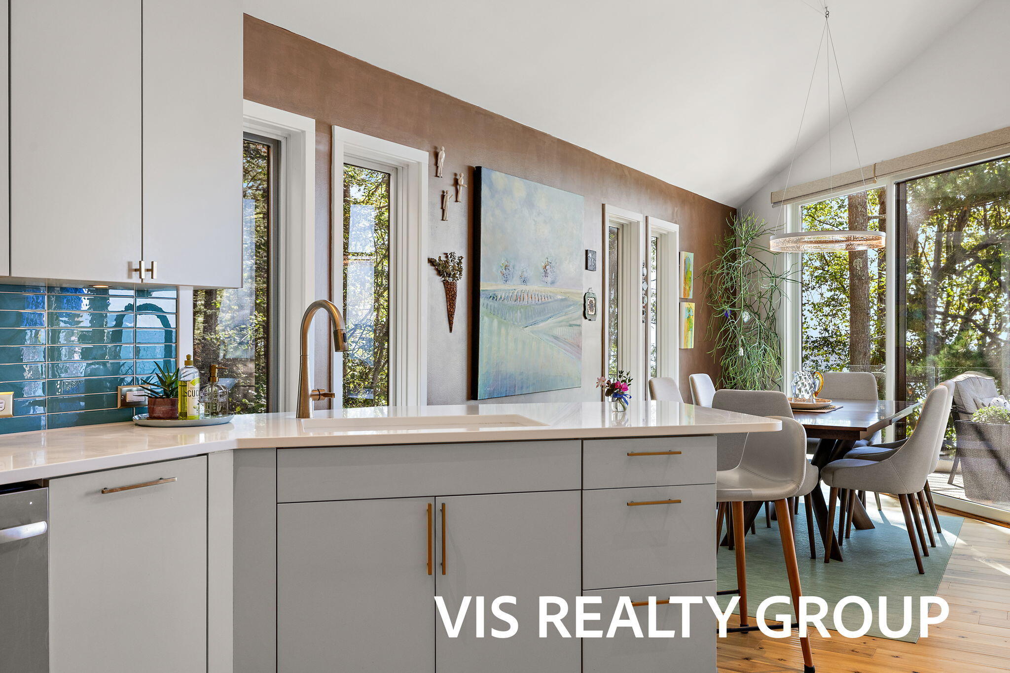 18185 N Shore Estates Road