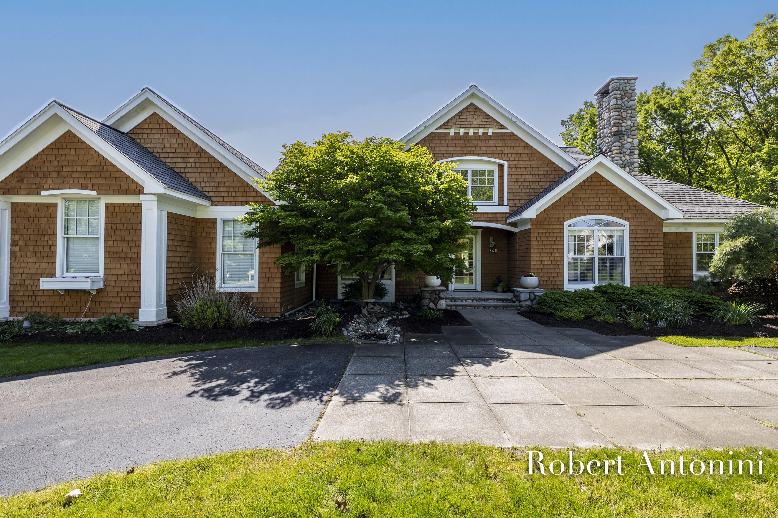 1740 Flowers Mill Court NE