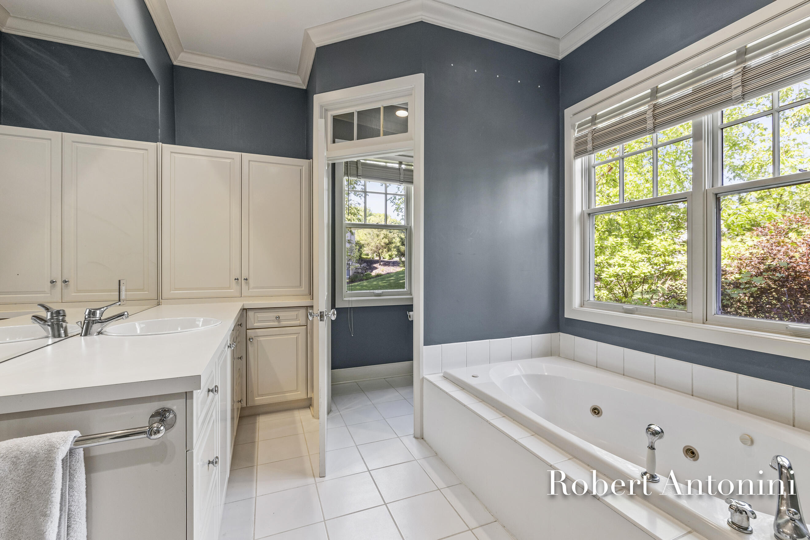 1740 Flowers Mill Court NE