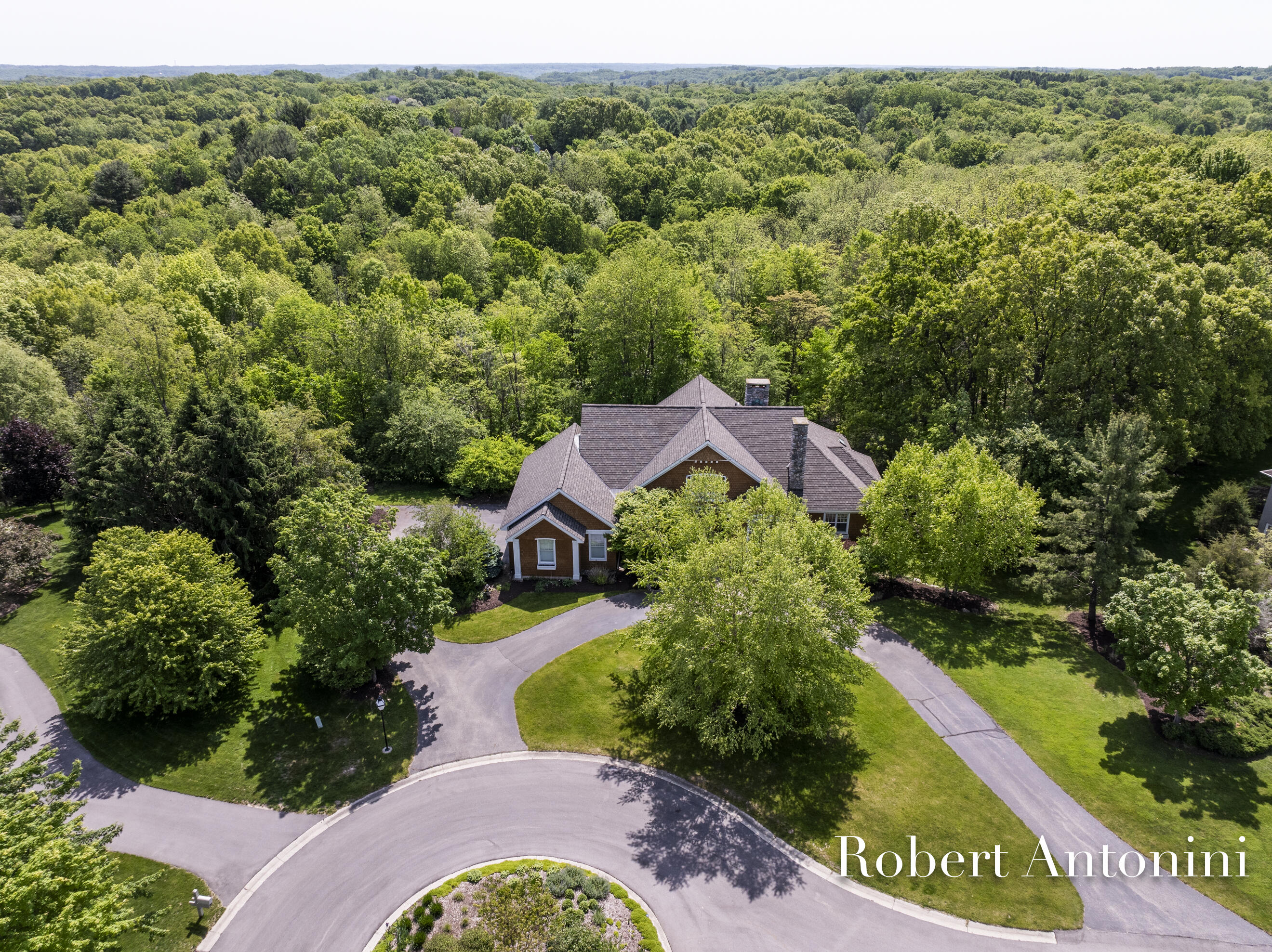 1740 Flowers Mill Court NE