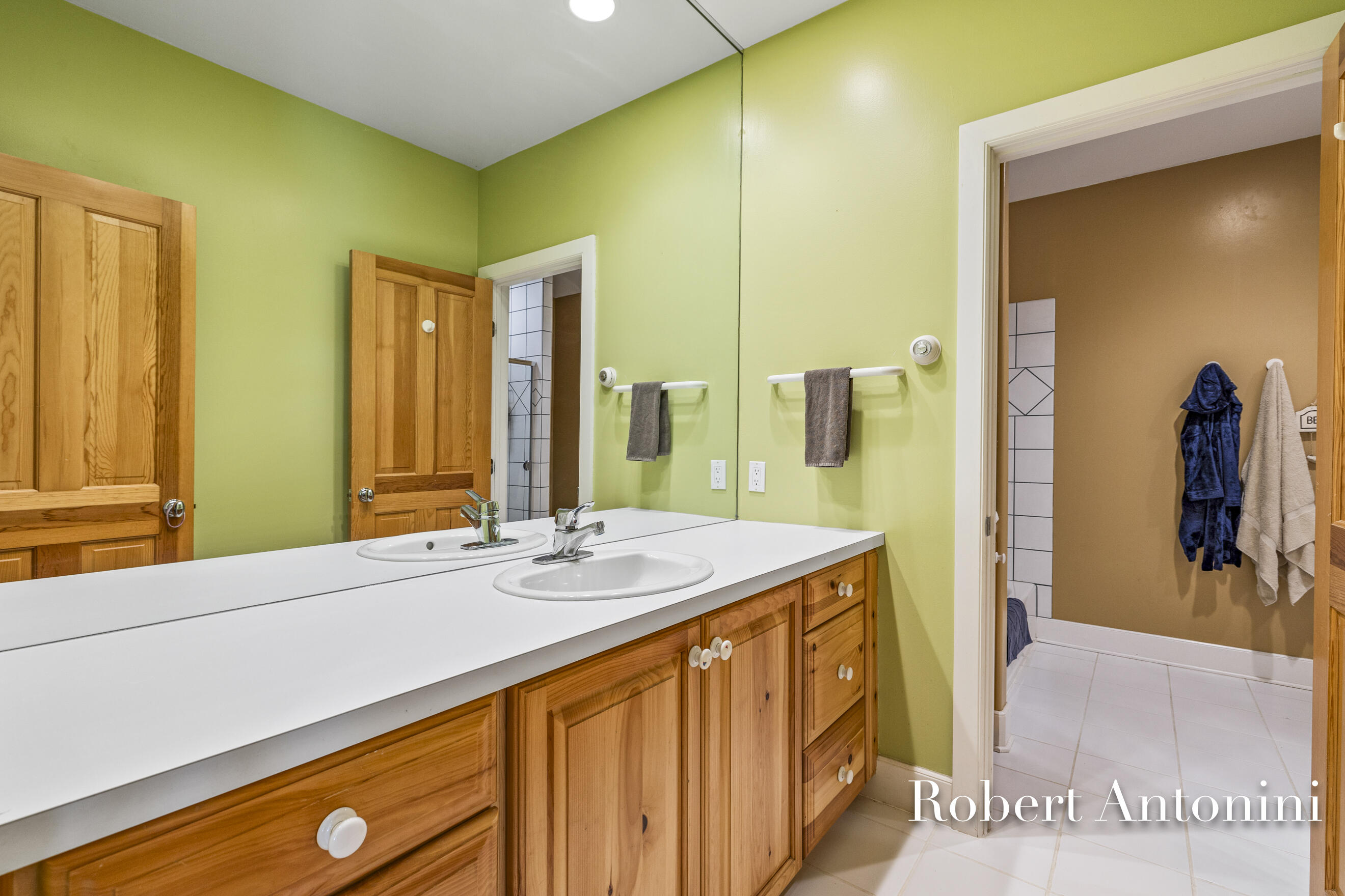 1740 Flowers Mill Court NE