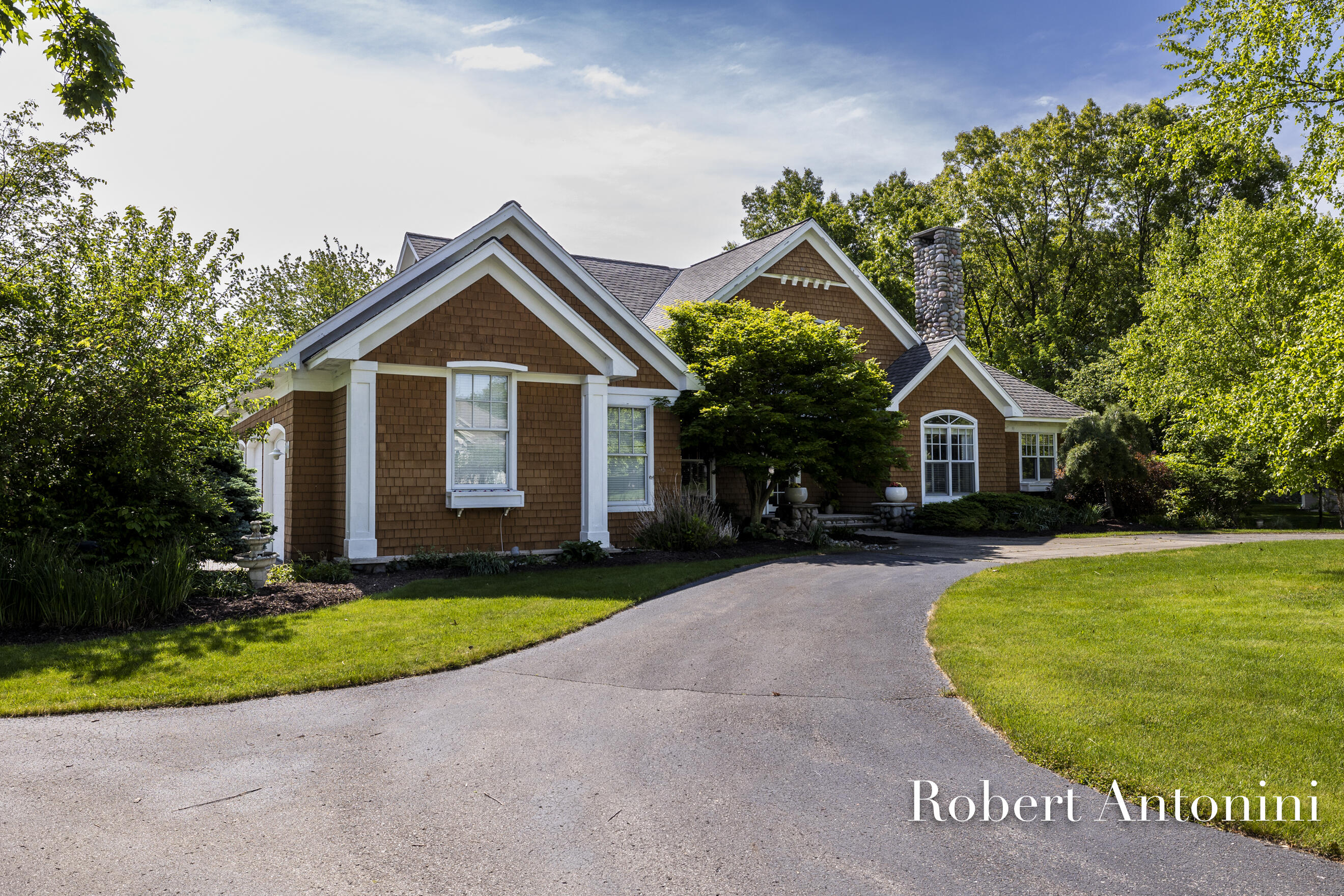 1740 Flowers Mill Court NE