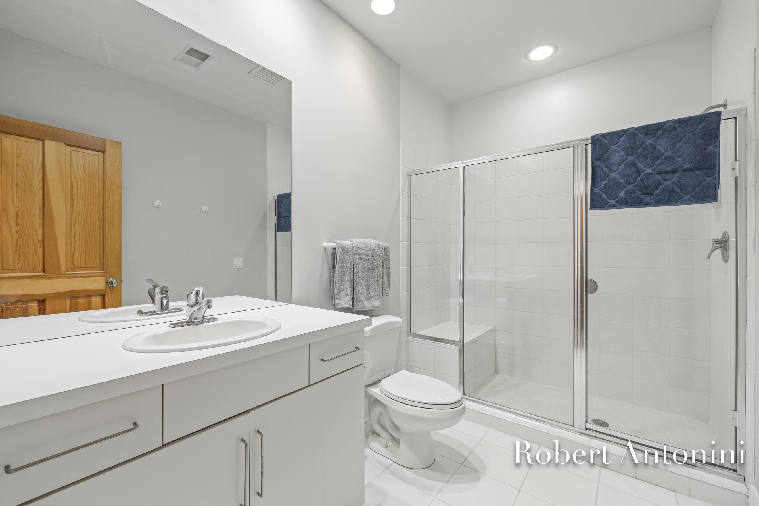 1740 Flowers Mill Court NE