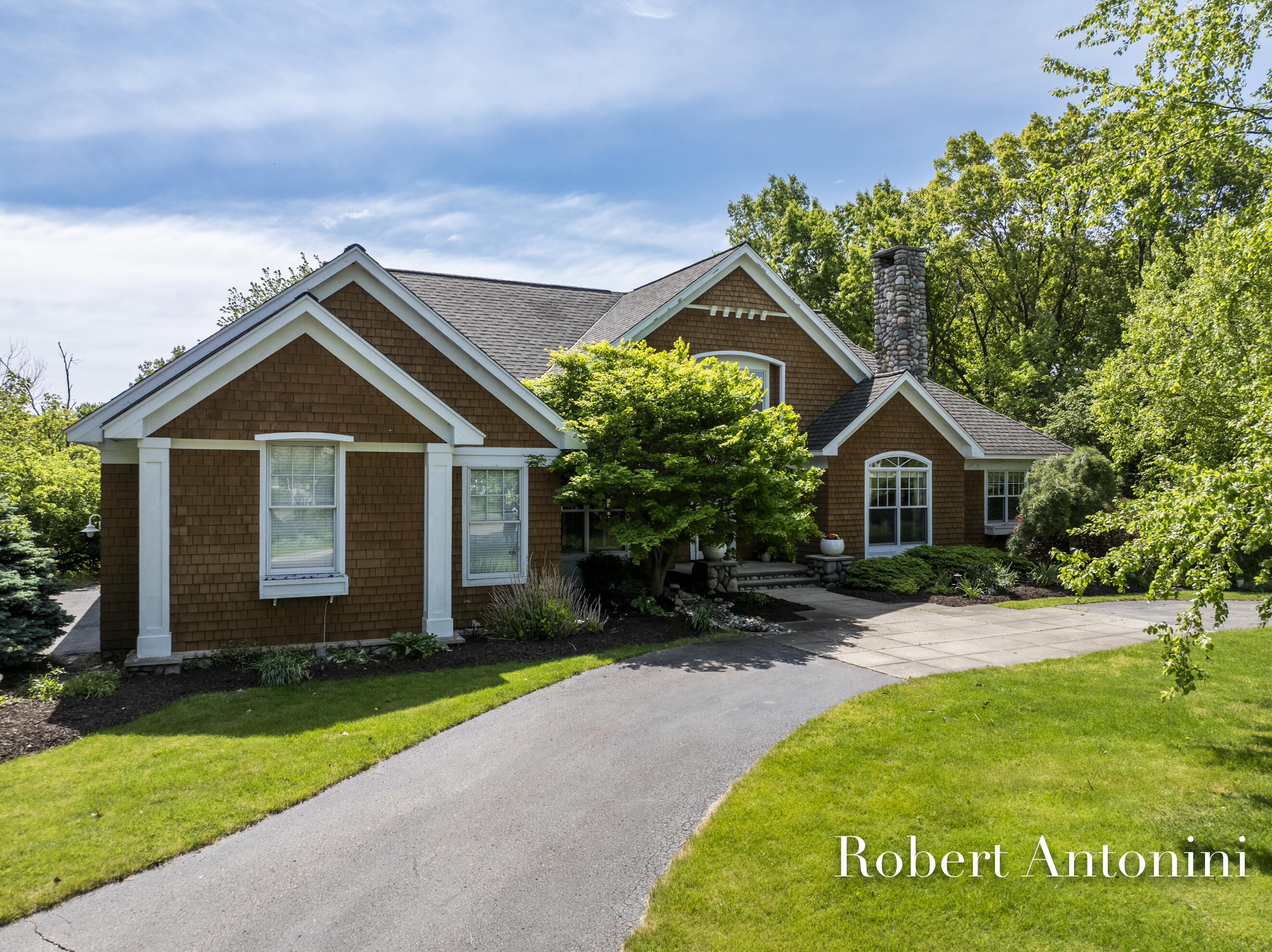 1740 Flowers Mill Court NE