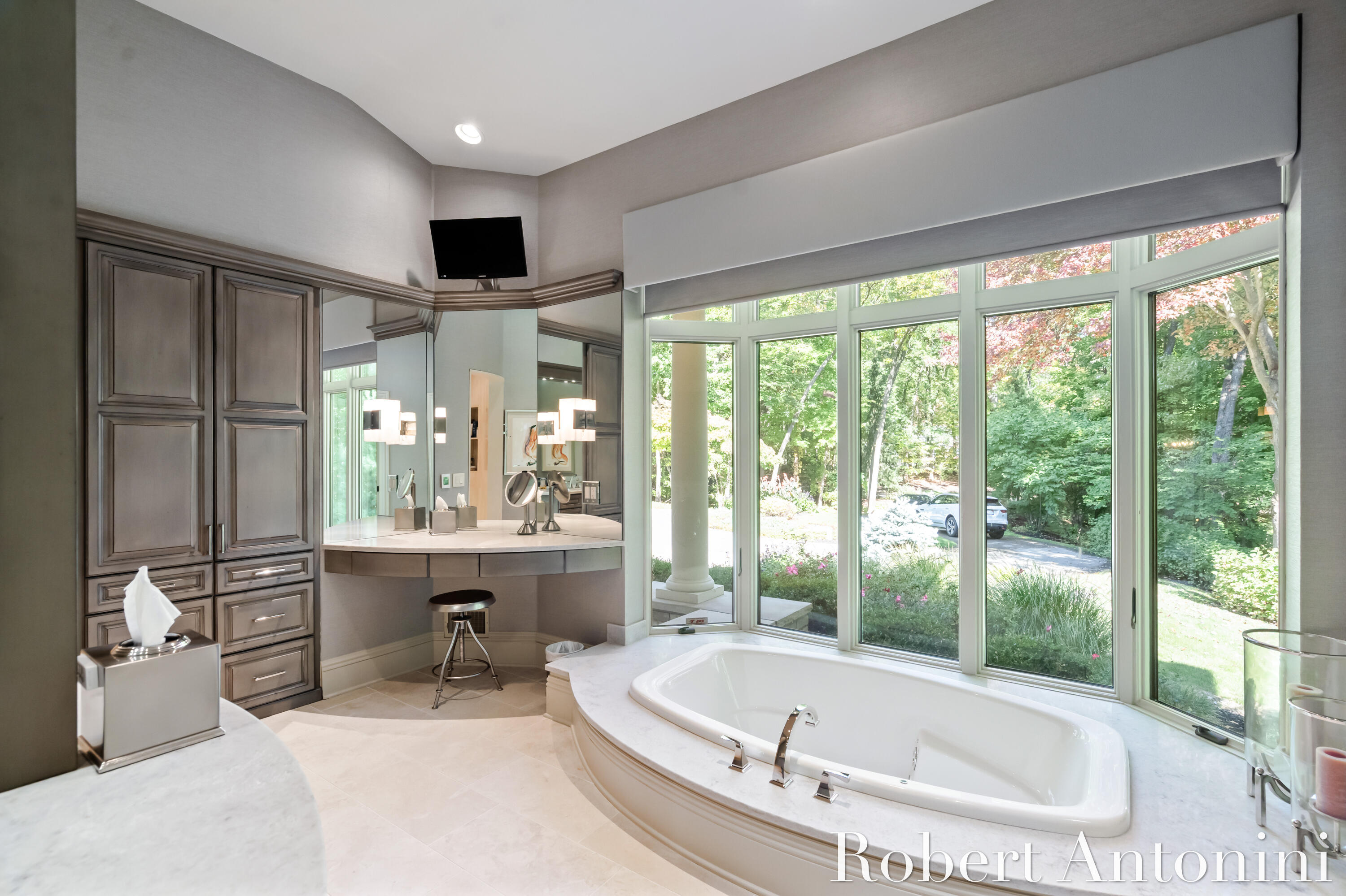 4634 Old Grand River Trail NE, Ada