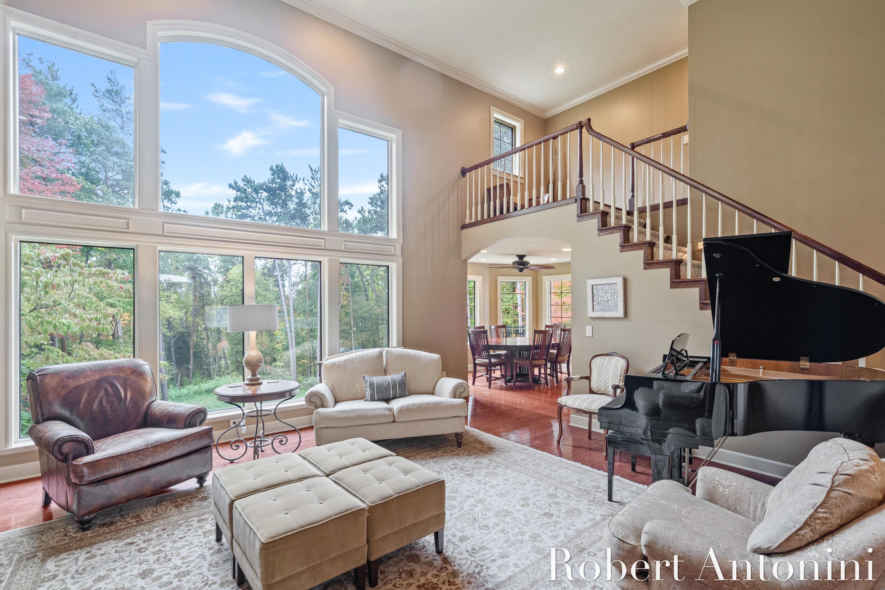 4777 Windcliff Drive NE, Rockford