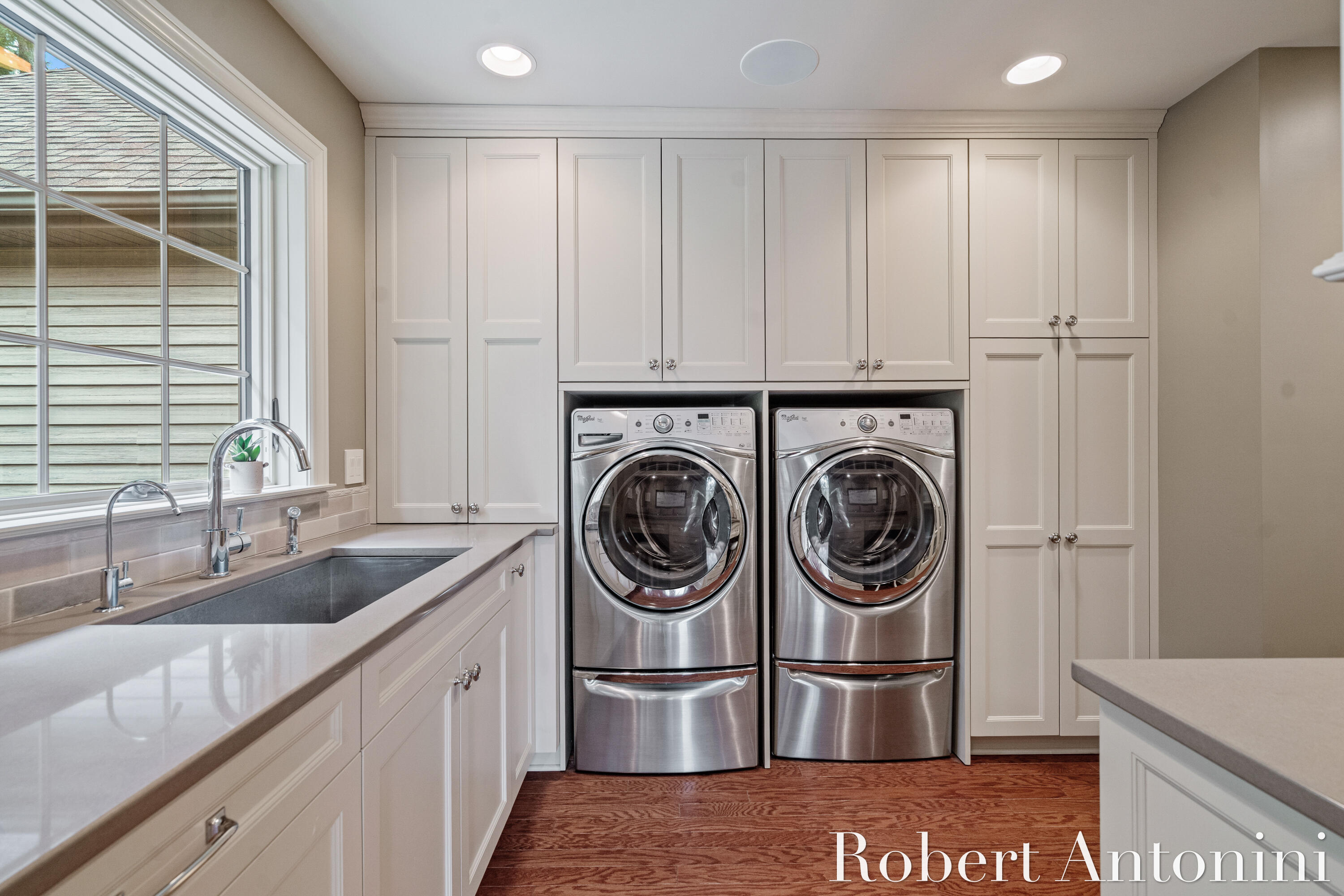 4777 Windcliff Drive NE, Rockford